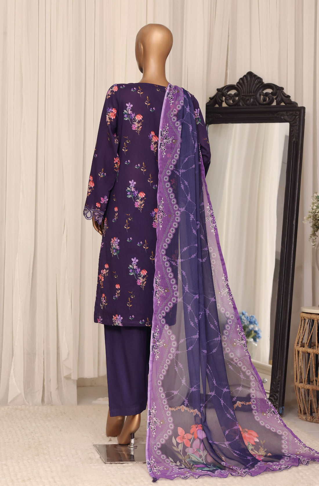 Sadabahar Raya Cut Work Embroidery Lawn 3Piece Stitched Collection D-03