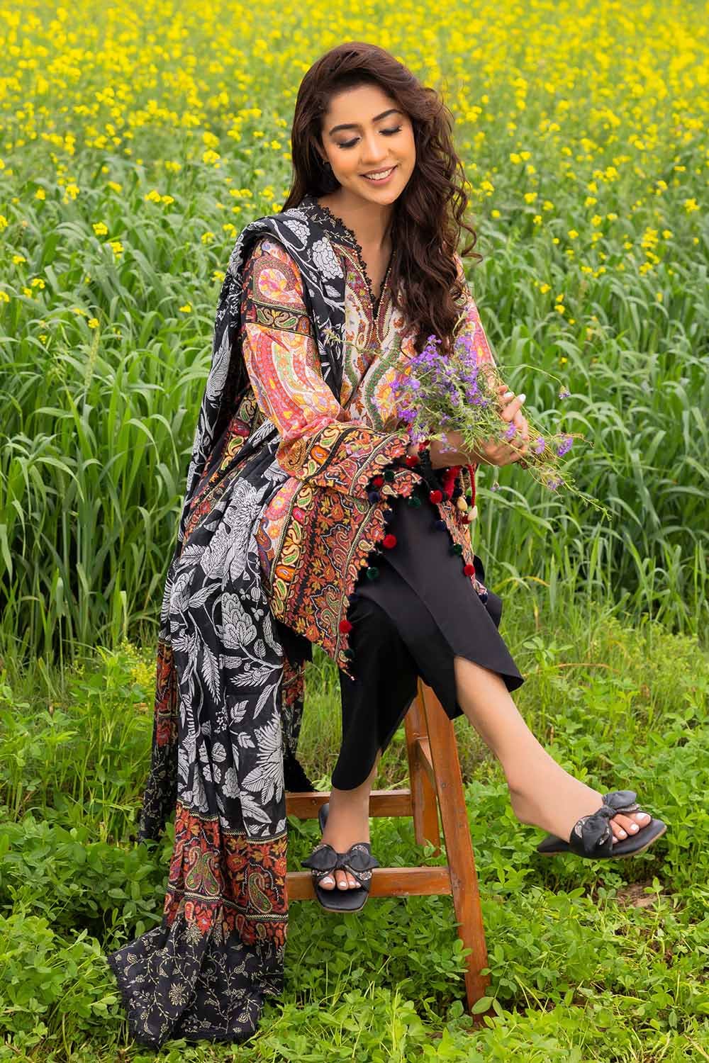 Gul Ahmed Unstitched Printed Lawn 3pcs Suite D-12