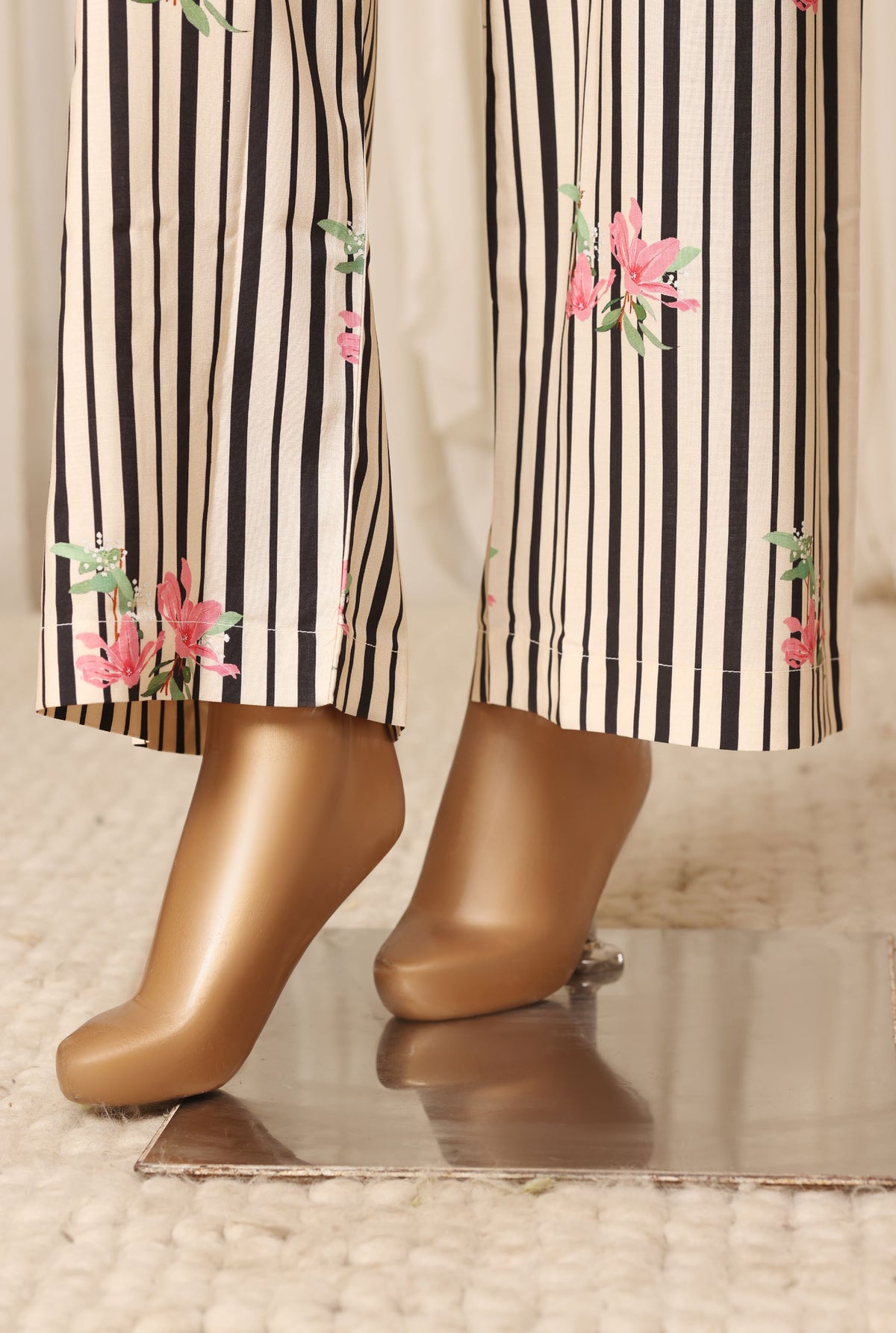Sadabahar linen Printed 3Piece Stitched Collection D-02