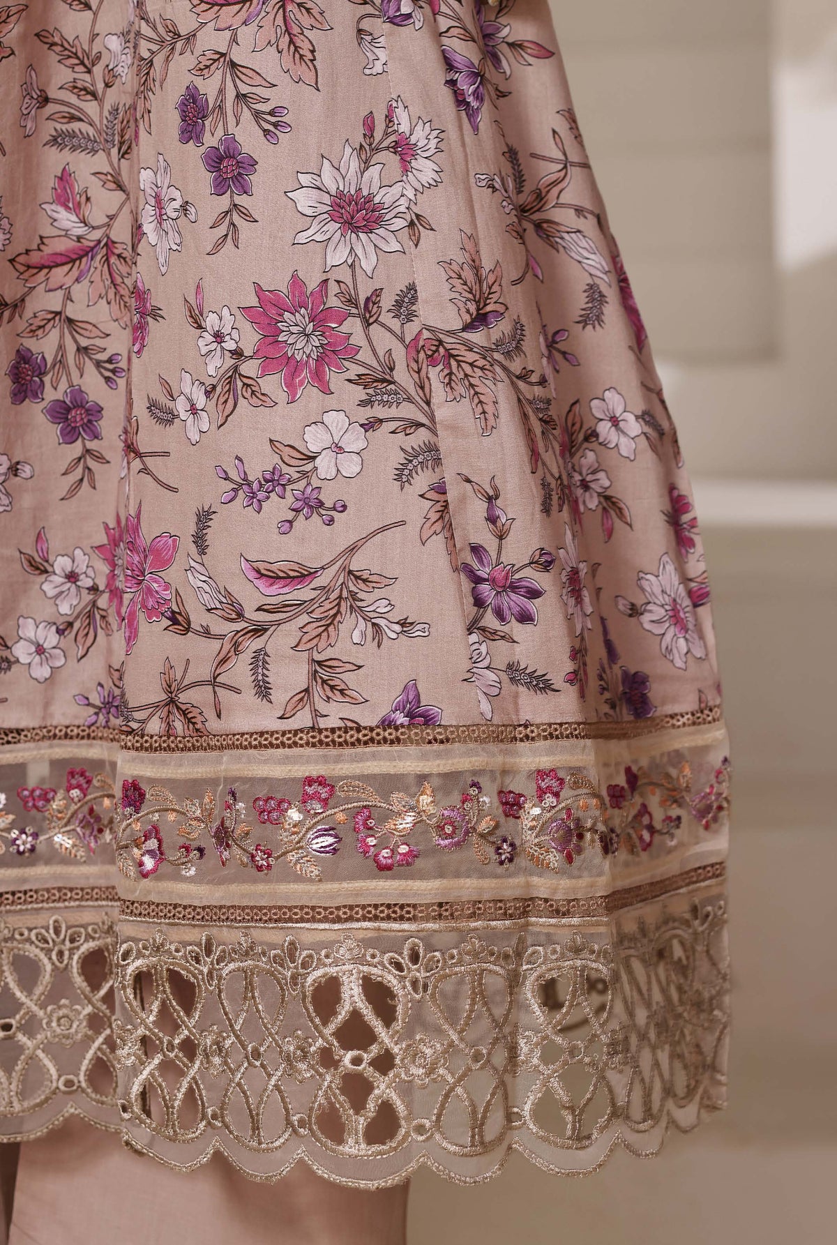 Sadabahar luxury Peplum Embroidery lawn 3piece stitched collection D-02
