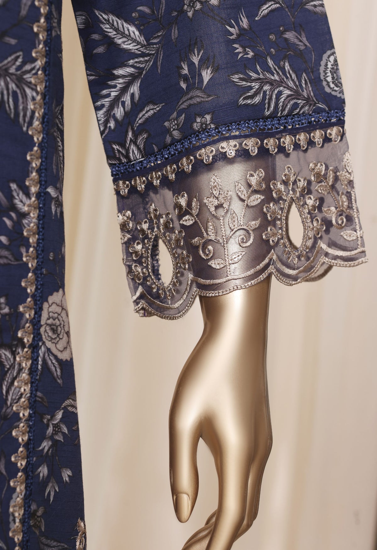 Sadabahar Luxury Khaddar Printed 3piece  stitched Vol-05 Collection 2026 D-03