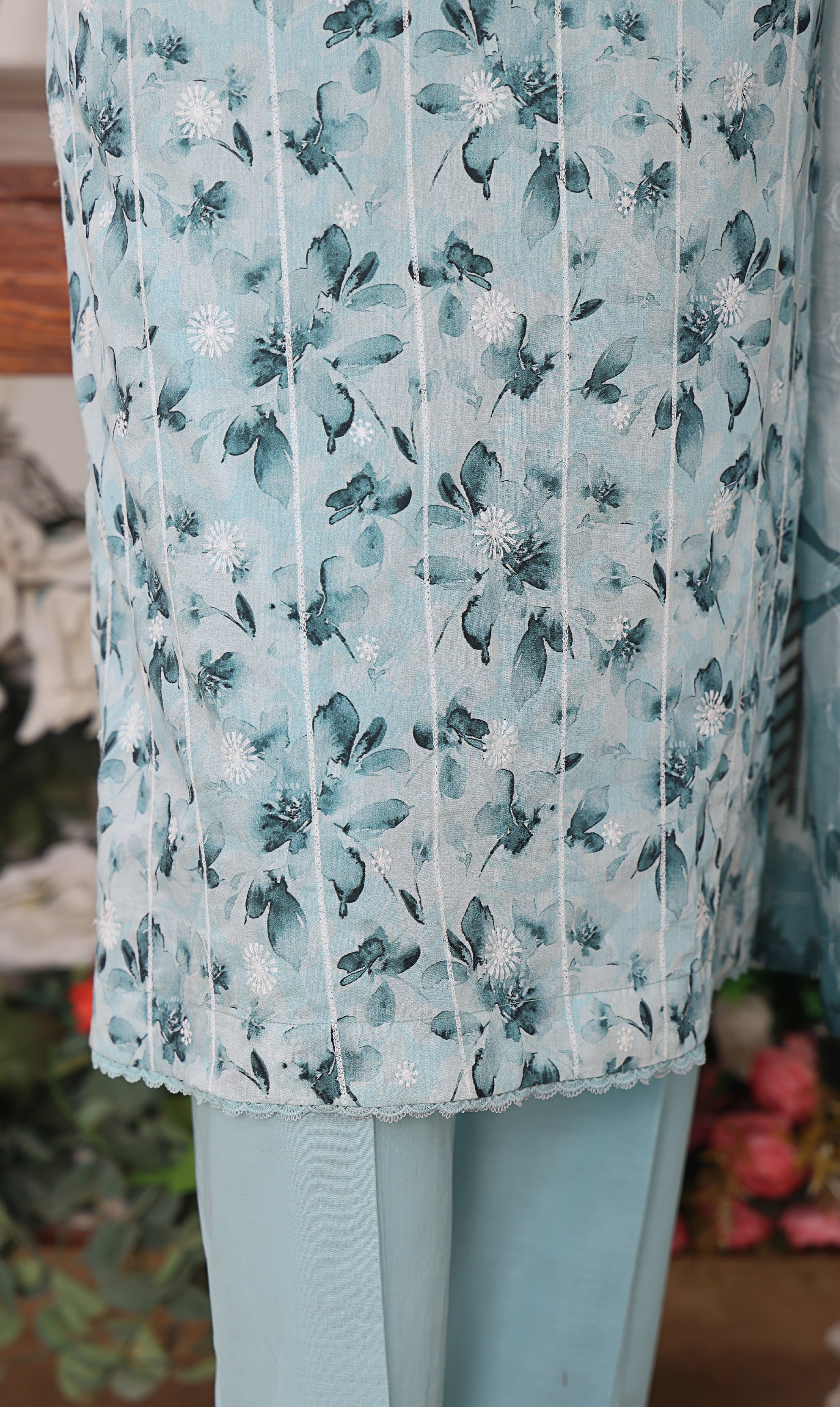 HZ Textile Unstitch Dhagakari Embroidered Collection 2025 D-03