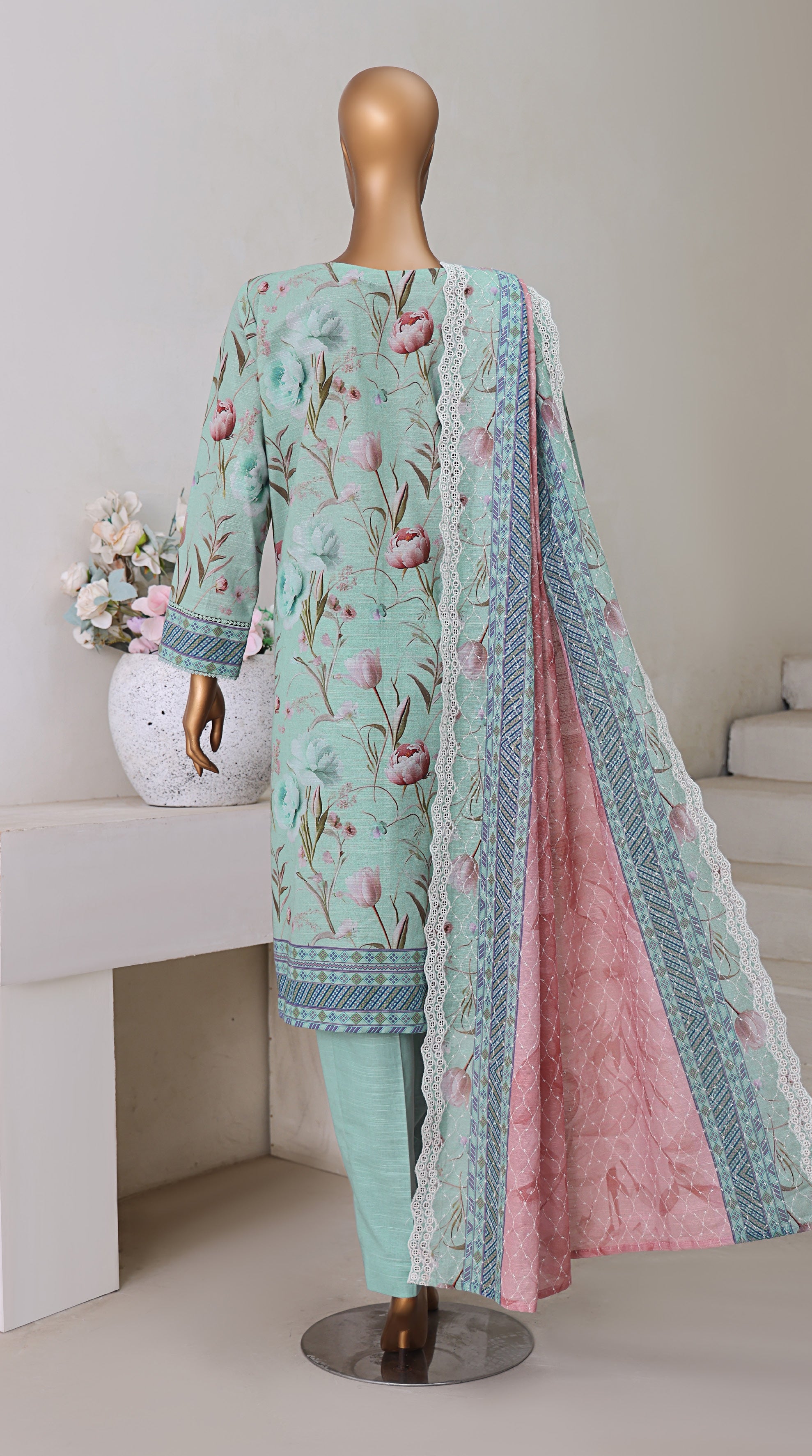 HZ Textile UNSTITCH Khadder Embroidered Chikankari With Émbroidered Khadder Dupatta 3Piece Unstitched Collection _2025 D-04