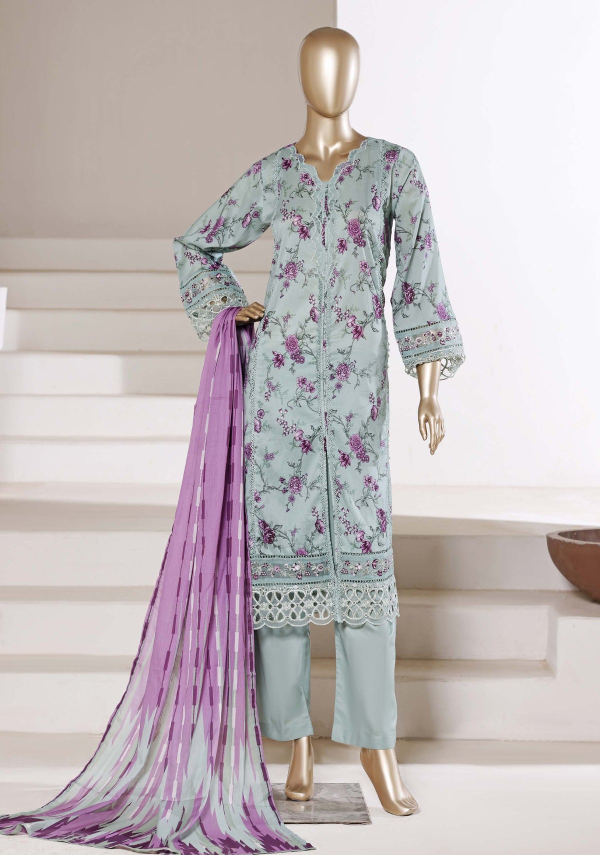 Sadabahar luxury long length Embroidery lawn 3piece stitched collection D-04