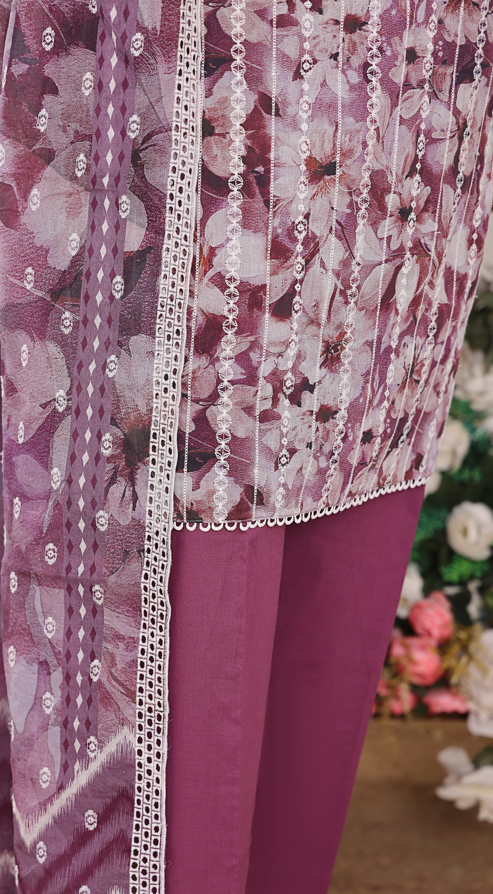 HZ Textile Unstitch Dhagakari Embroidered Collection 2025 D-04