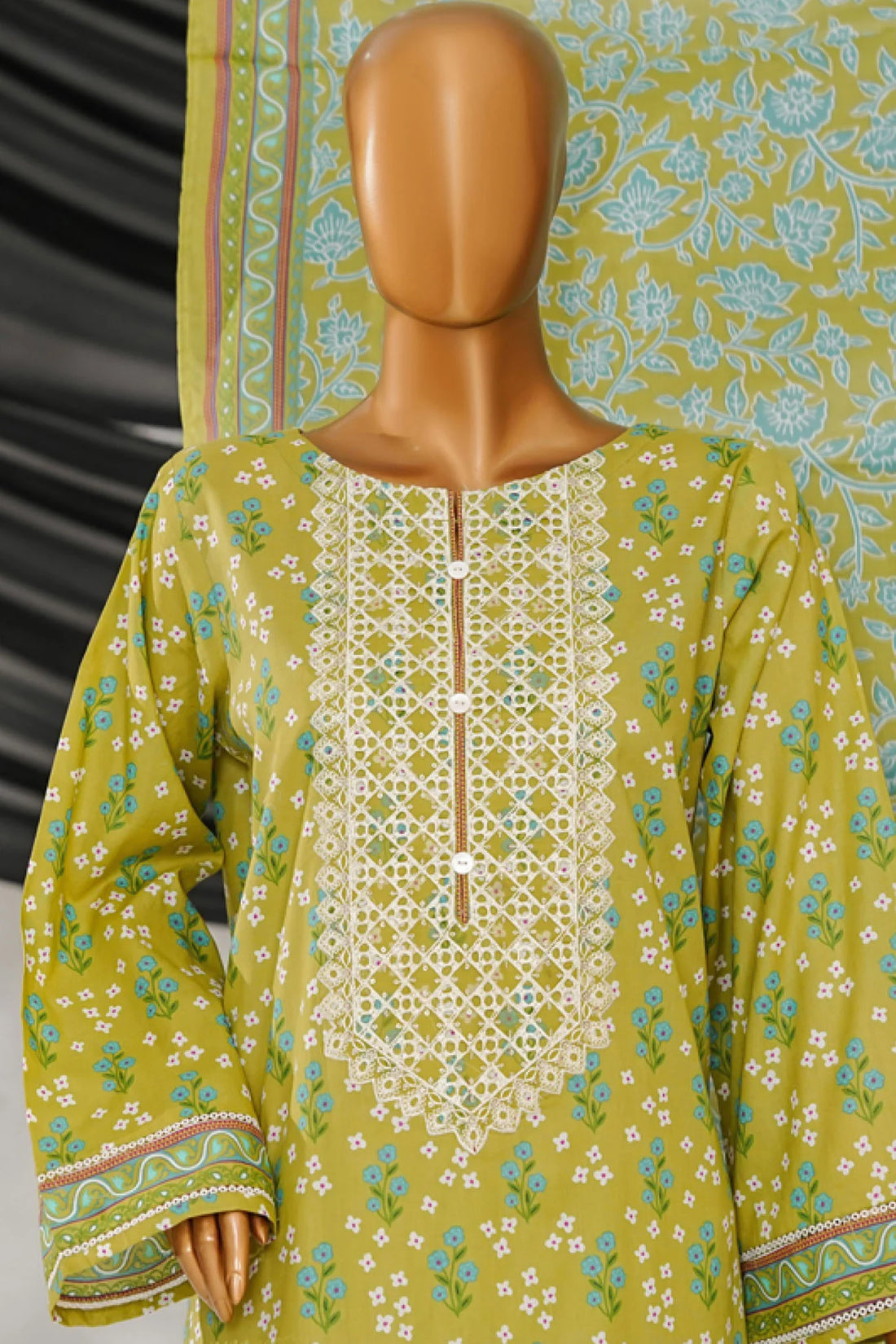 Intermix Thread & Needle By HZ Stitched 3 Piece Emb Cambric Collection'2025-POEL-3P-010-Pista