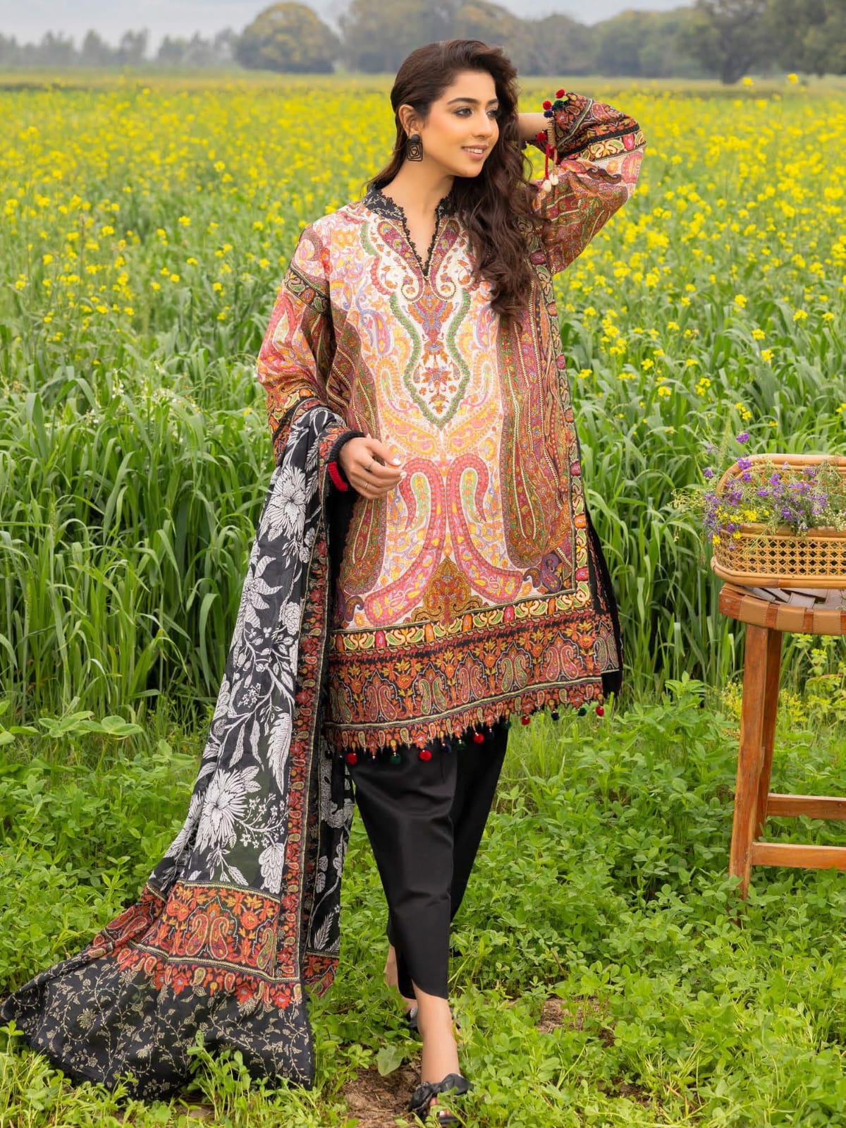 Gul Ahmed Unstitched Printed Lawn 3pcs Suite D-12