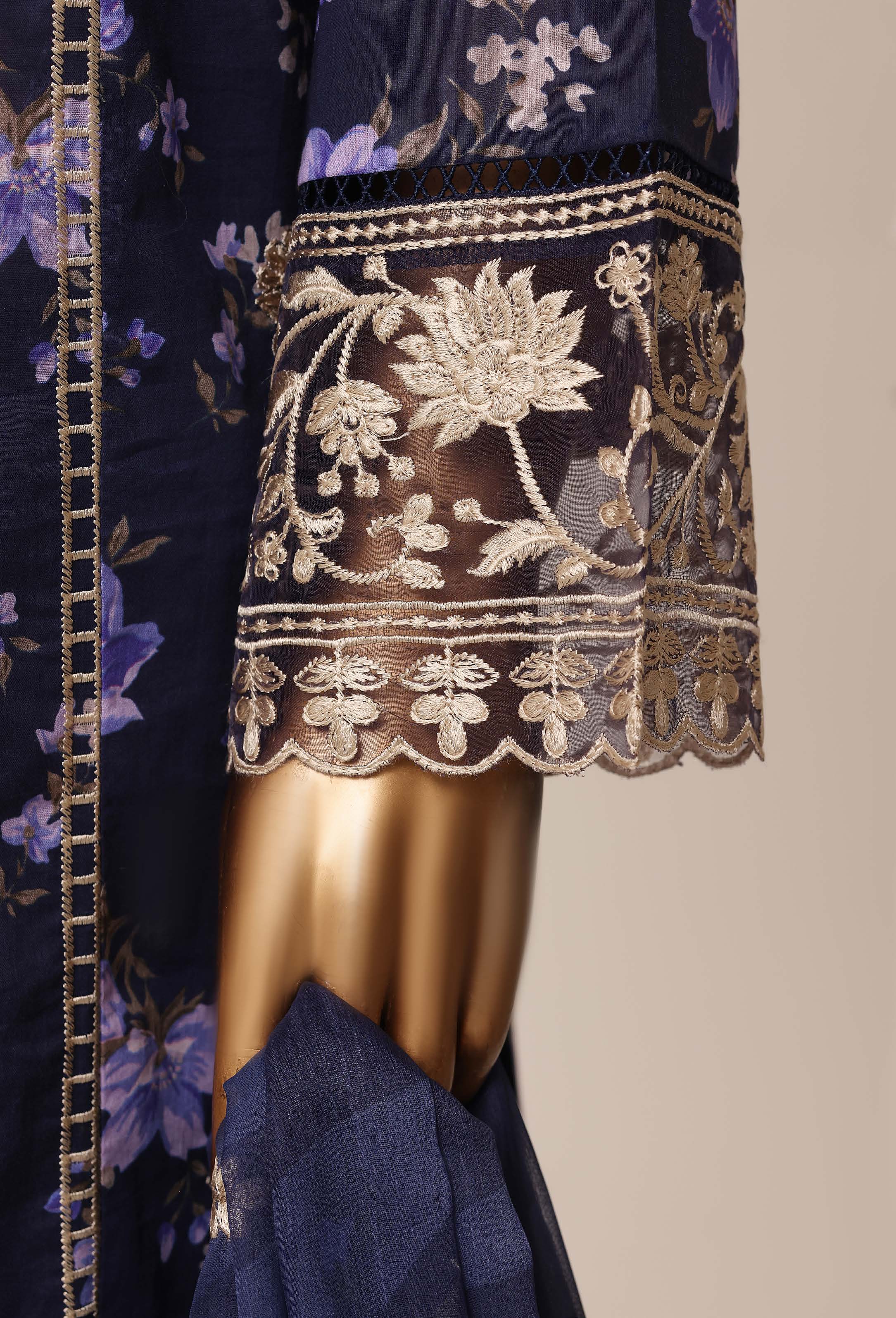 Sadabahar Luxury Lawn Festive Signature Heavy Embroidered With Digital Chiffon Embroidered Dupatta 3 Piece stitched Ready To Wear Collection 2026 D-05