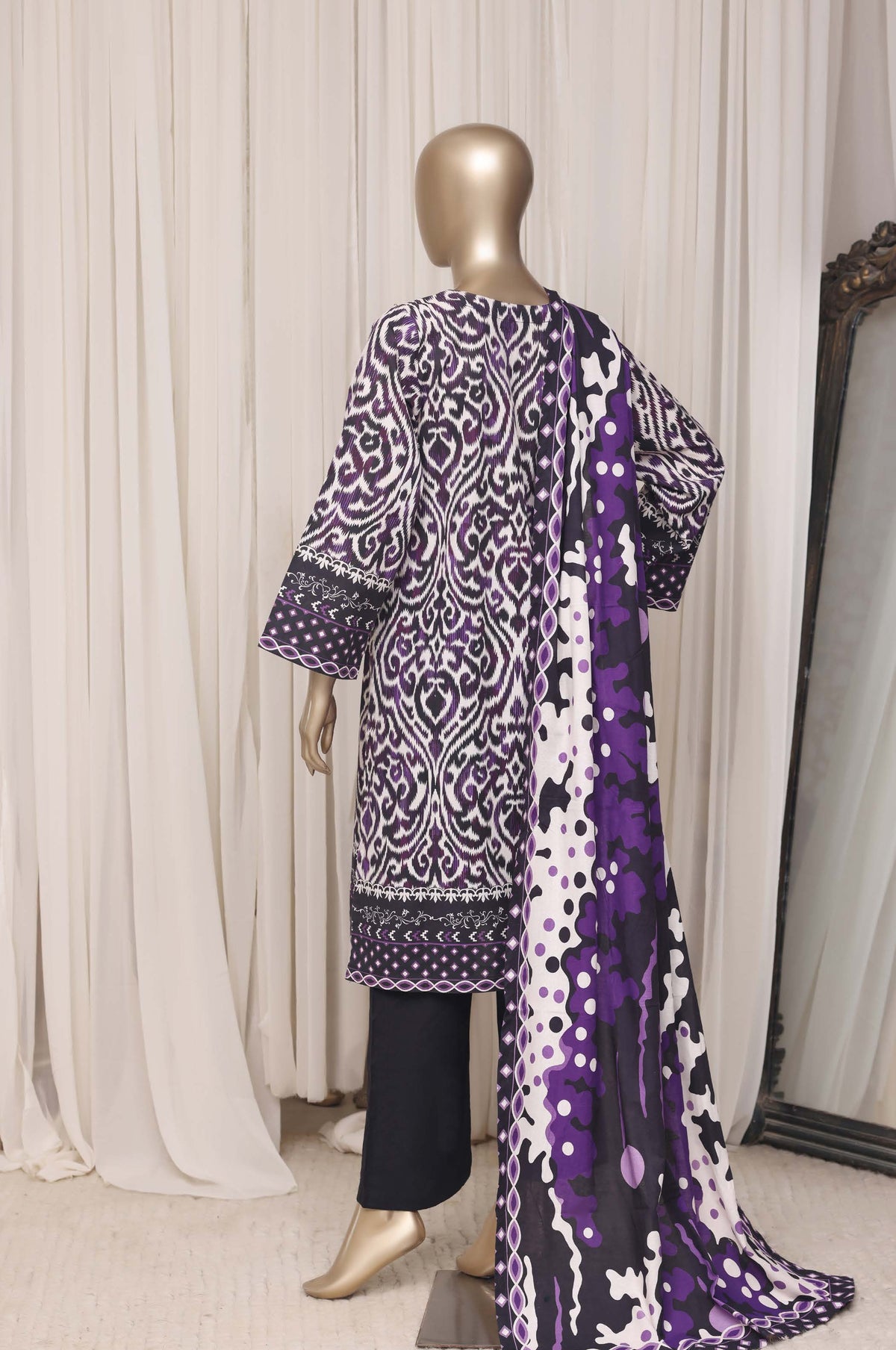 Sadabahar Signature Festive Khaddar Embroidery 3piece  stitched Collection 2026 D-06