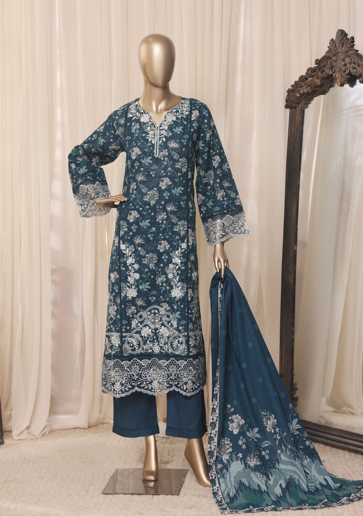 Sadabahar Luxury Khaddar Printed 3piece  stitched Vol-05 Collection 2026 D-01