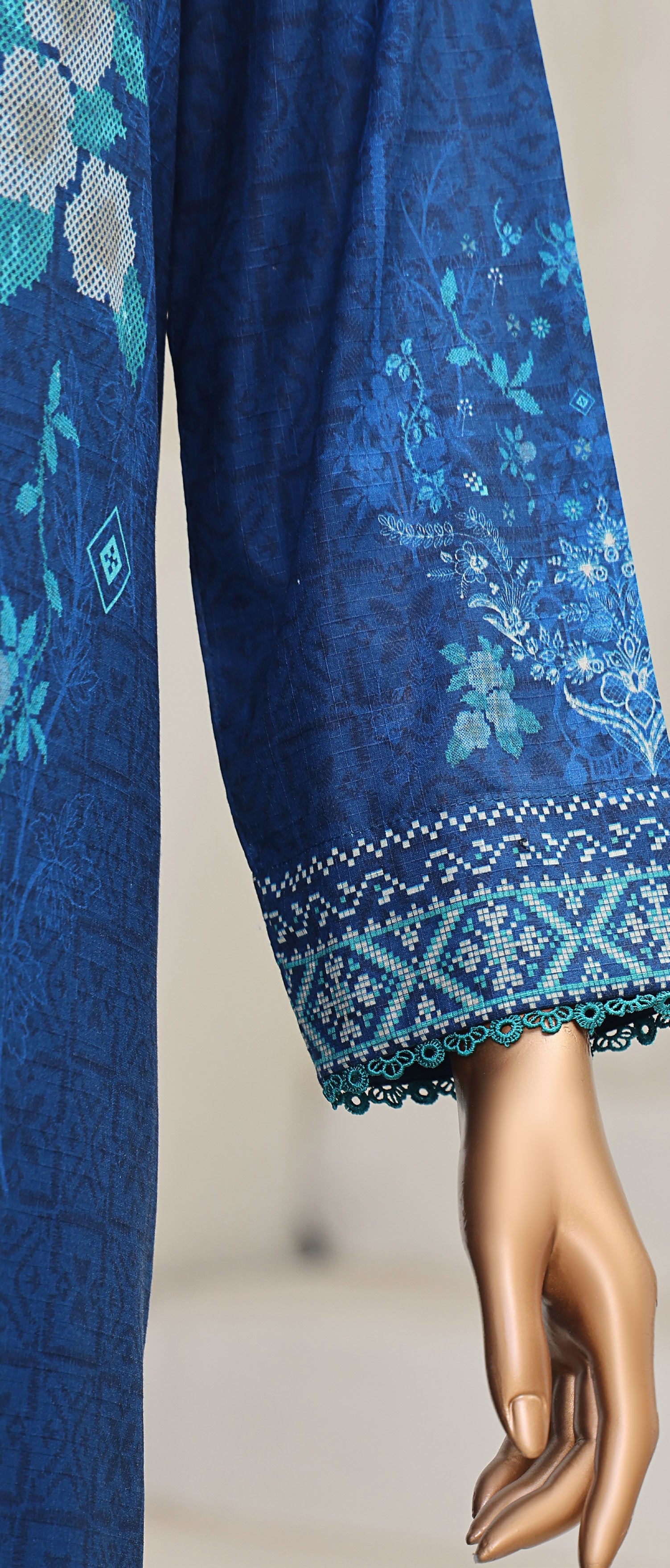 HZ Textile Unstitch Pre-winter Cross Slub with Cotton Printed Shirt Karandi lawn Printed Dupatta Collection 2025 D-08