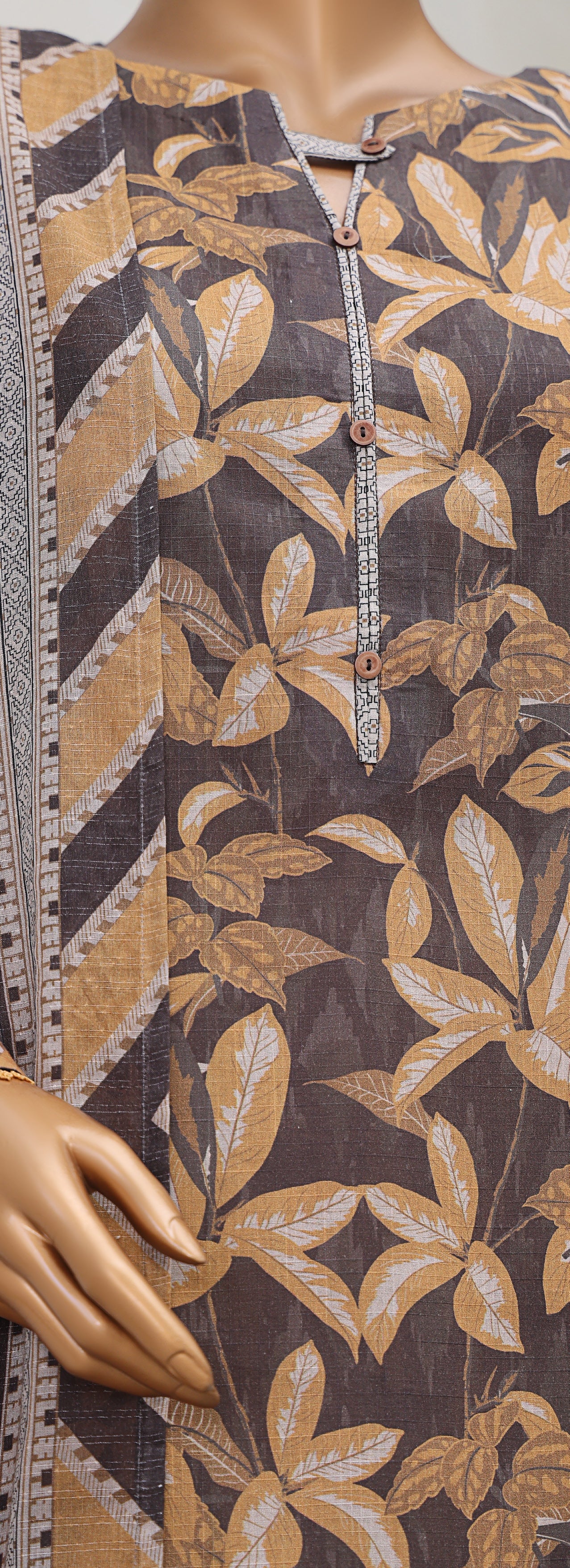 HZ Textile Unstitch Pre-winter Cross Slub with Cotton Printed Shirt Karandi lawn Printed Dupatta Collection 2025 D-09