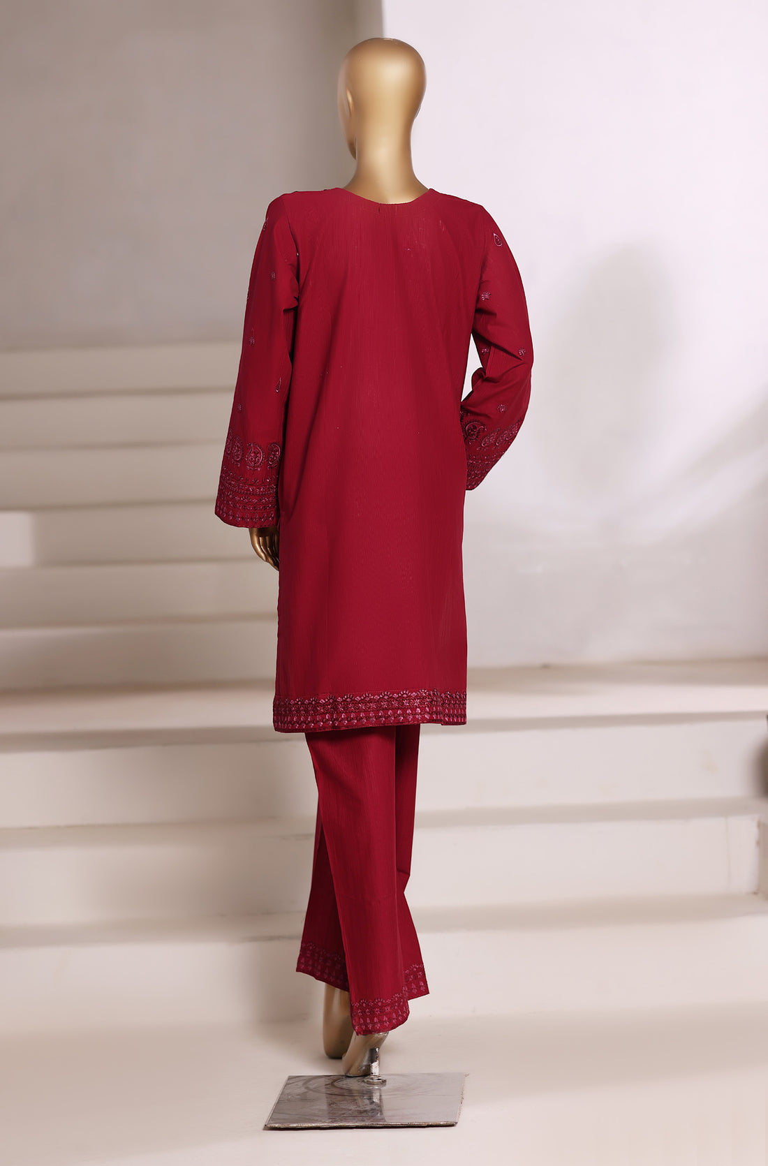 SADABAHAR Vybe Embroidered Set 2PlECE STITCHED COLLECTION 2025 D-303 Mahroon