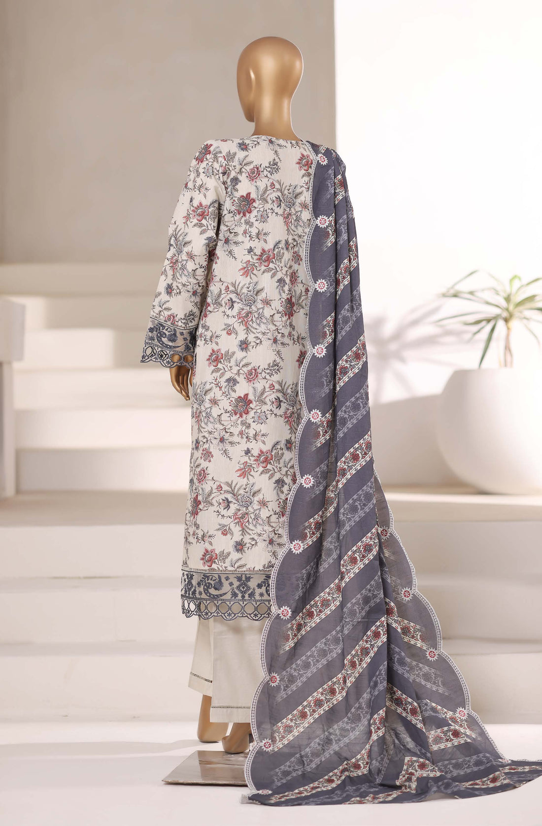 SADABAHAR RTW SIGNATURE KHADDAR EMBROIDERED 3PIECE COLLECTION 2025 SSKE -1101