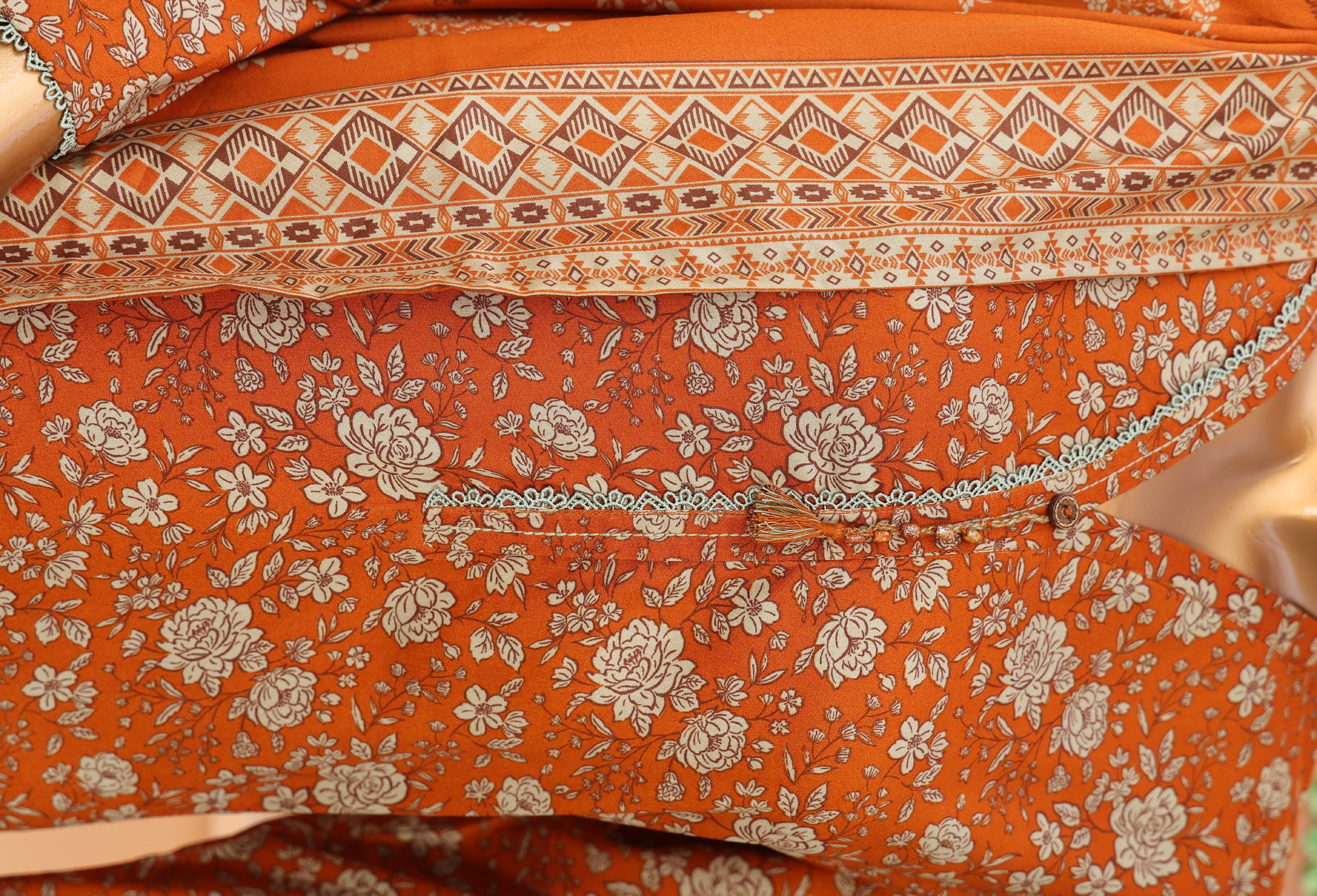 HZ Textile Unstitched Full Suit Linen Wintry Vol-4 Collection 25 D-06