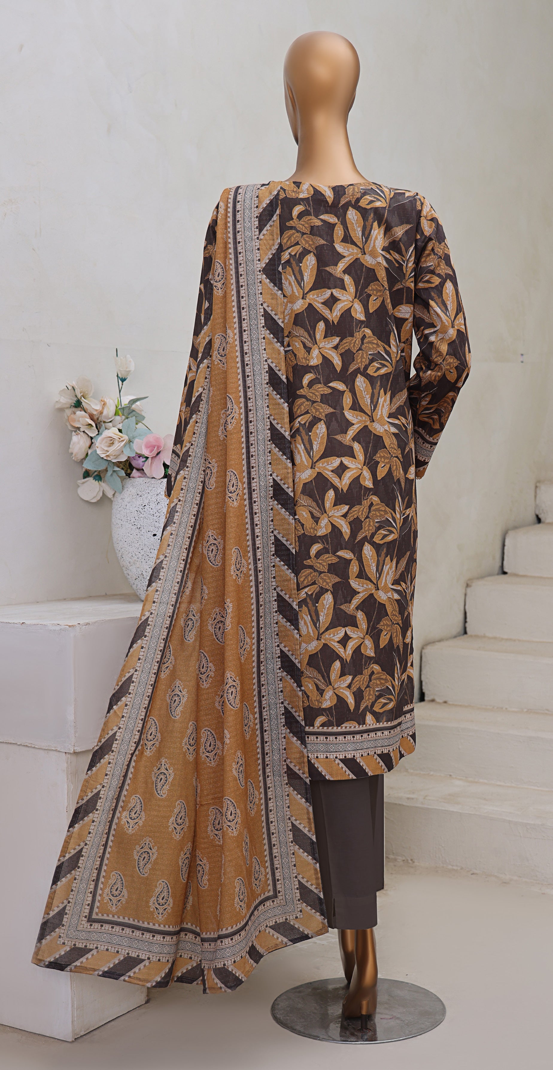 HZ Textile Unstitch Pre-winter Cross Slub with Cotton Printed Shirt Karandi lawn Printed Dupatta Collection 2025 D-09
