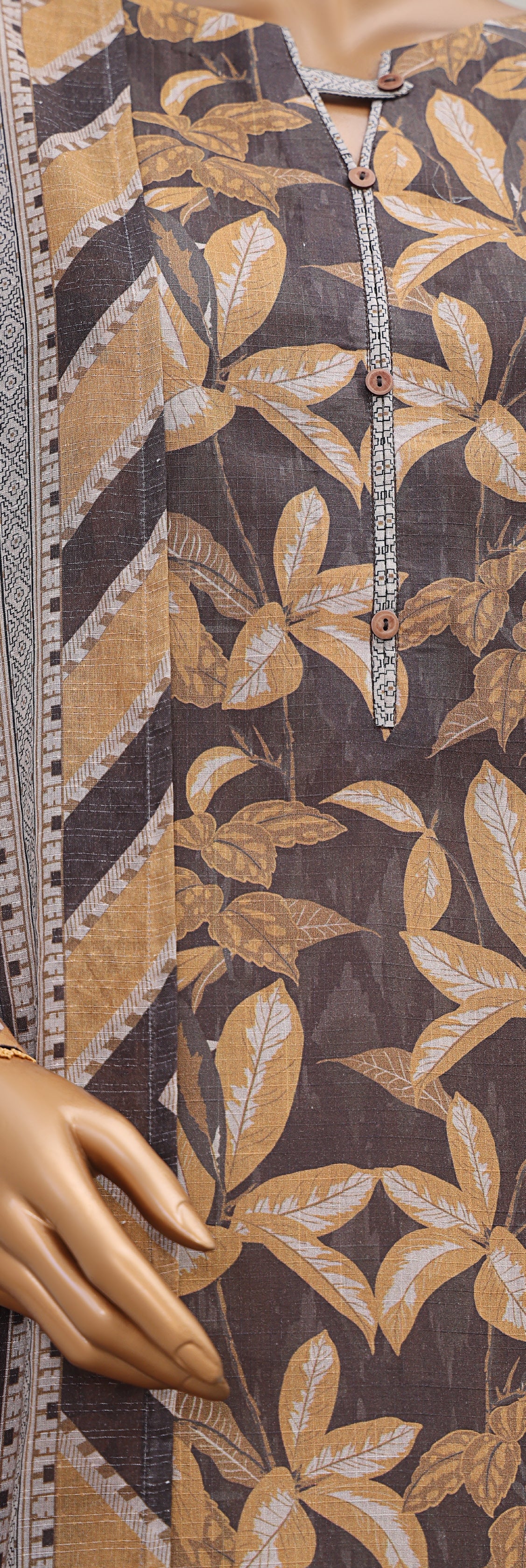 HZ Textile Unstitch Pre-winter Cross Slub with Cotton Printed Shirt Karandi lawn Printed Dupatta Collection 2025 D-09