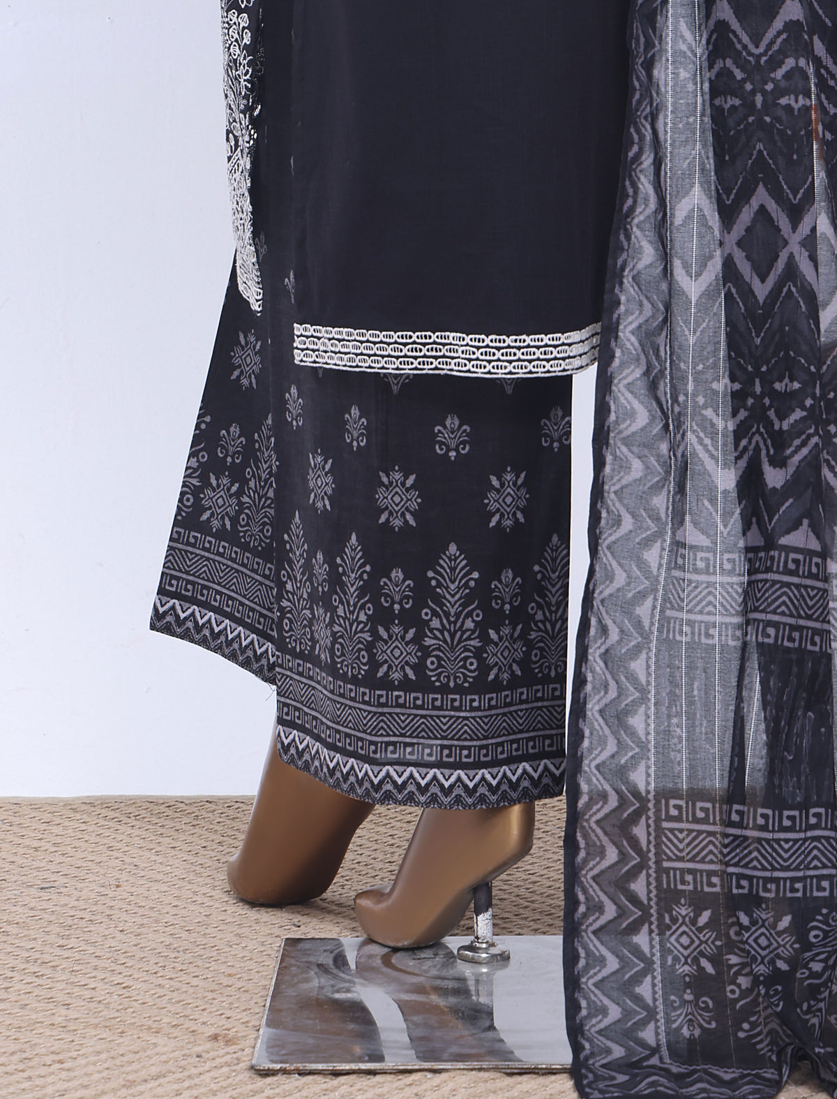 HZ by RTW Chikankari Embroidered Prints 3Pcs Suite Collection 2026 D-6
