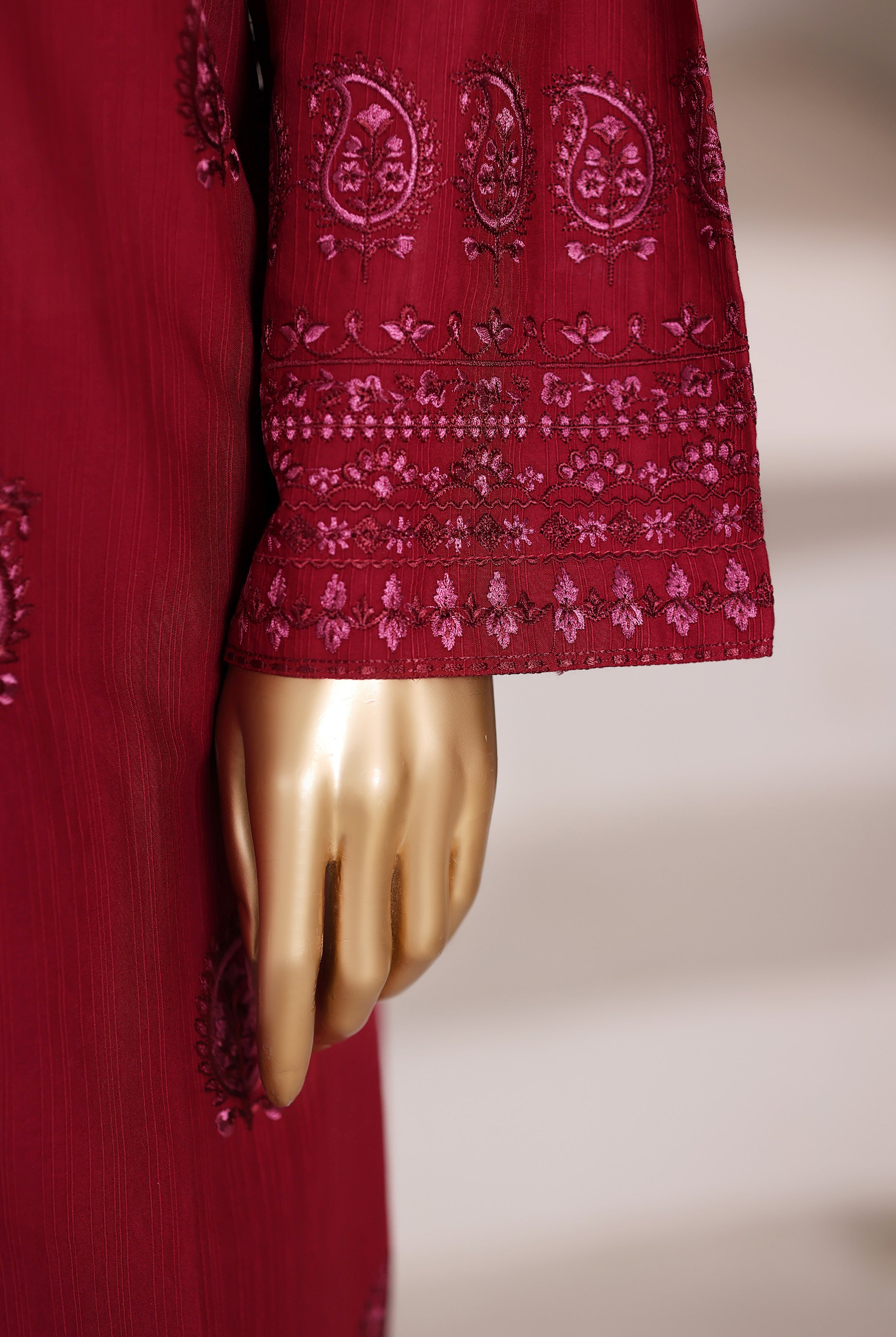 SADABAHAR Vybe Embroidered Set 2PlECE STITCHED COLLECTION 2025 D-303 Mahroon