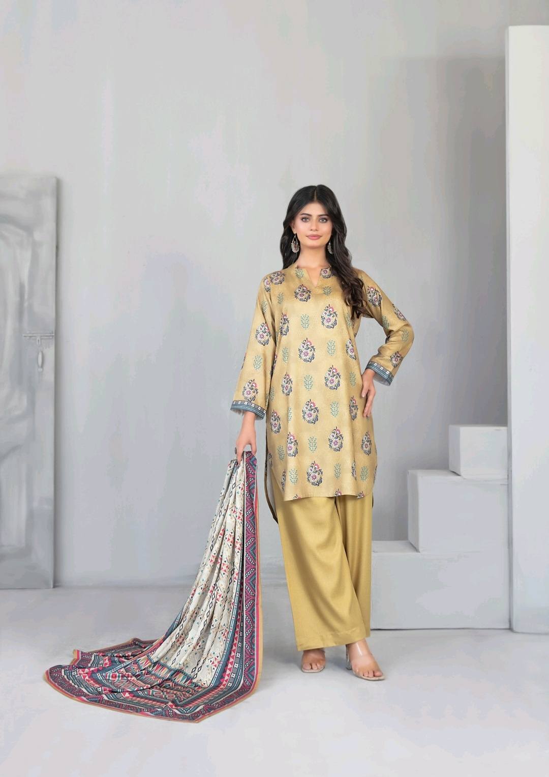 Shahid Tawakkal DILNUR — Unstitched 3Piece Collection Unveil sophistication with Twill fabric Collection 2025 D-05
