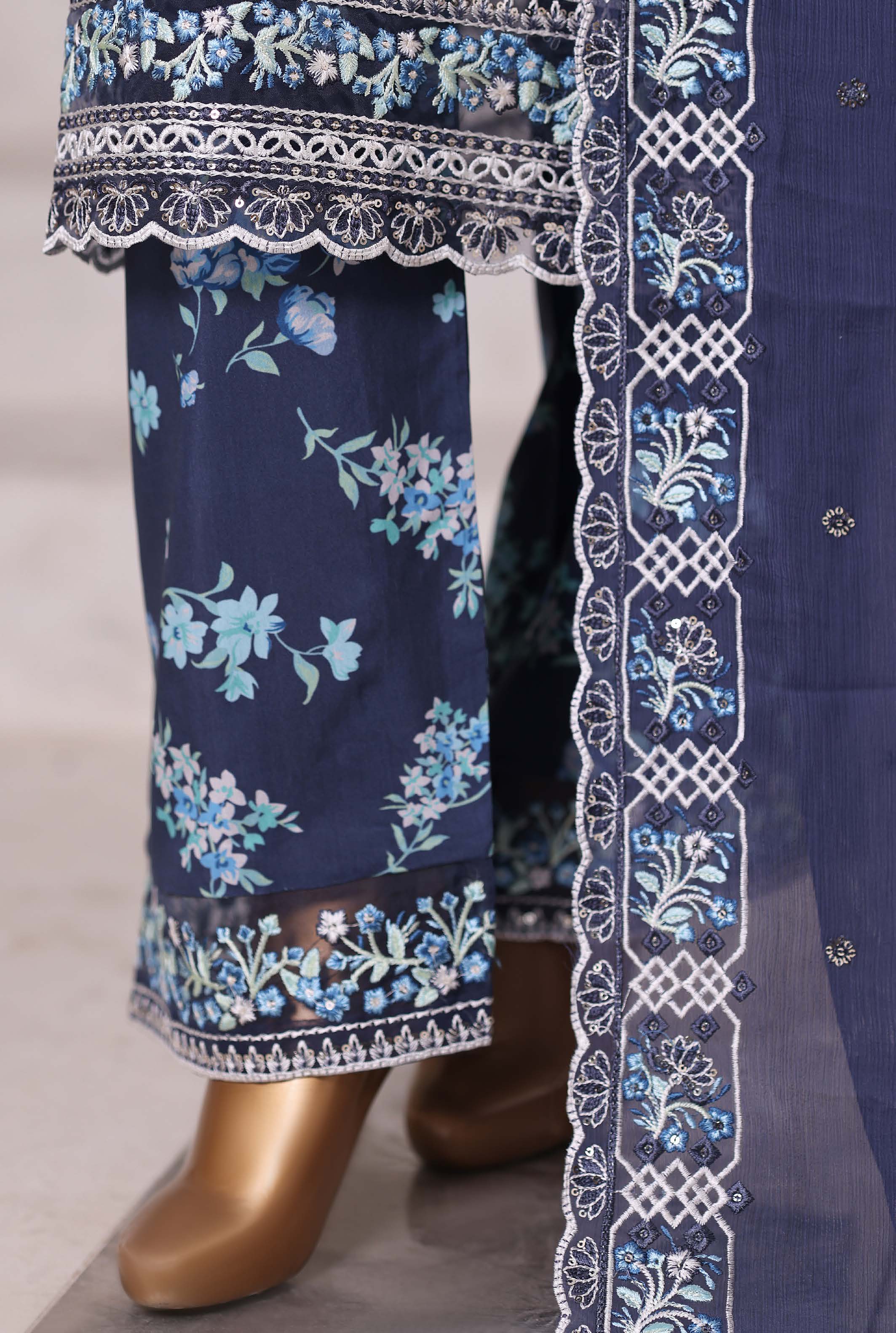 Sadabahar Luxury Viscose With Chiffon Embroidered Dupatta 3pcs Stitched Collection 2025 0-01