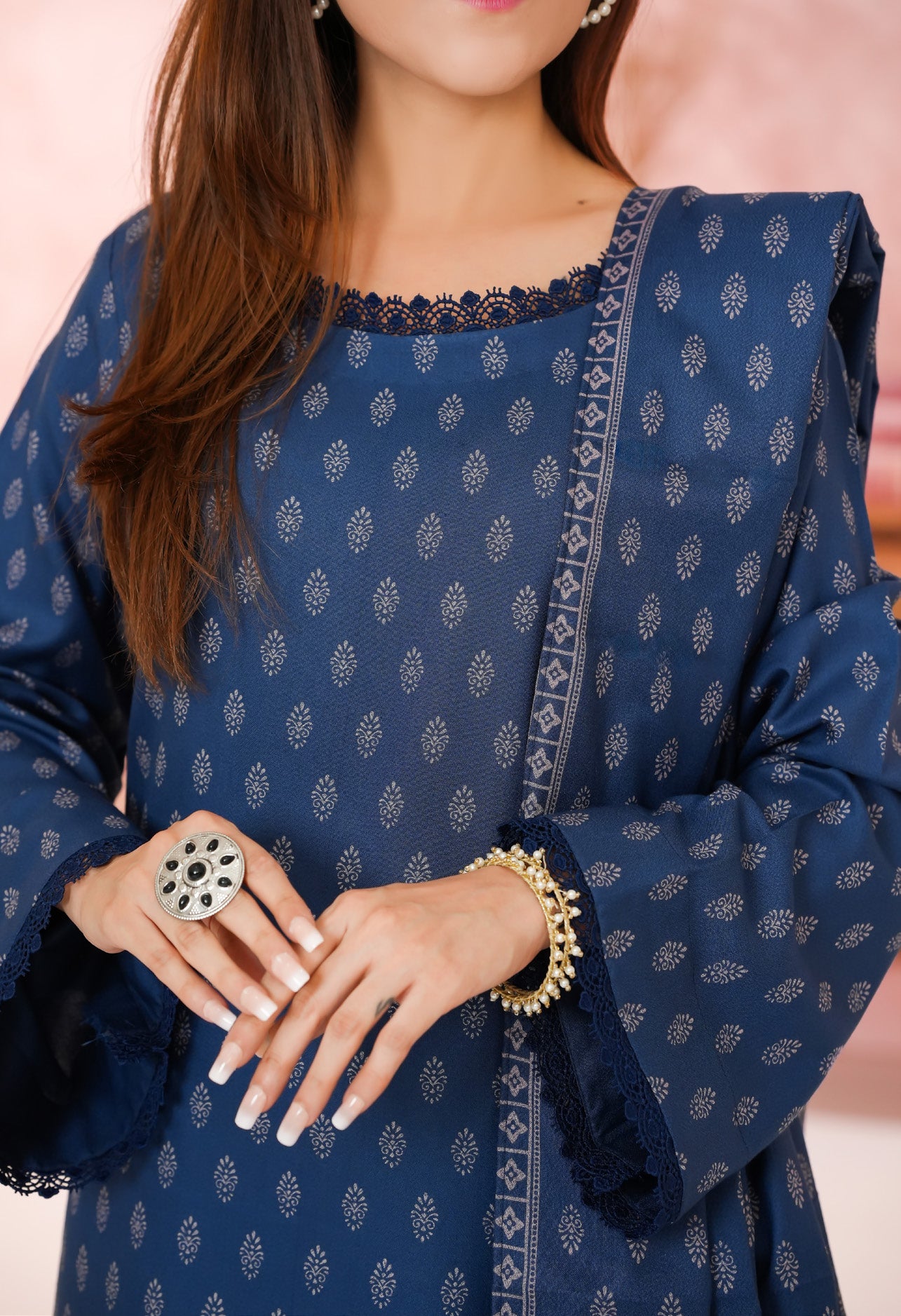 VS TEXTILES PASHMINA WINTER PRINTED 3PIECE UNSTITCHED COLLECTION 2025 D-10