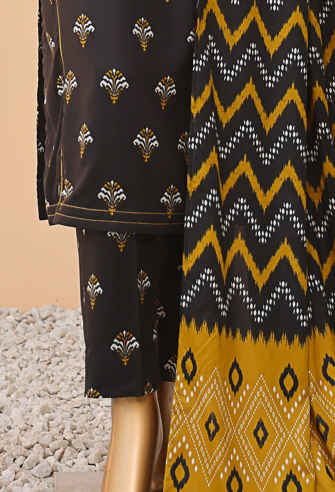 HZ Textile Unstitched Full Suit Linen Wintry Vol-4 Collection 25 D-01.