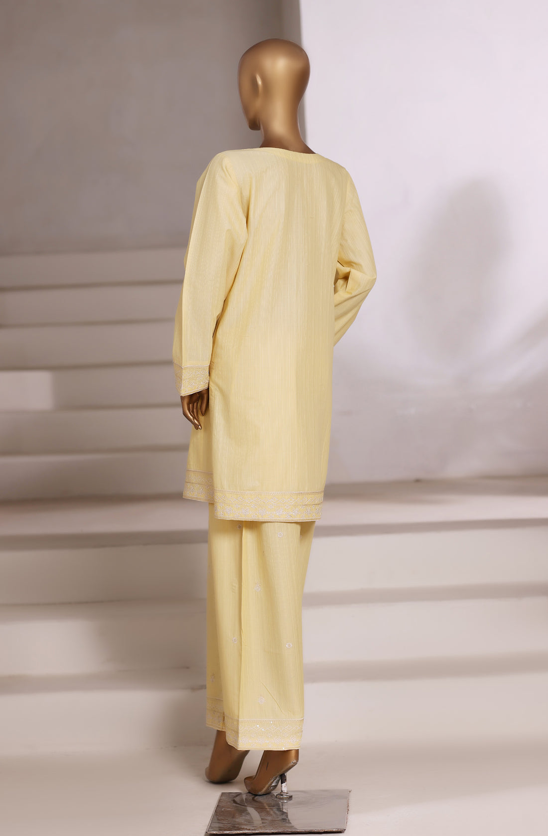 SADABAHAR Vybe Embroidered Set 2PlECE STITCHED COLLECTION 2025 D-304 Lemon