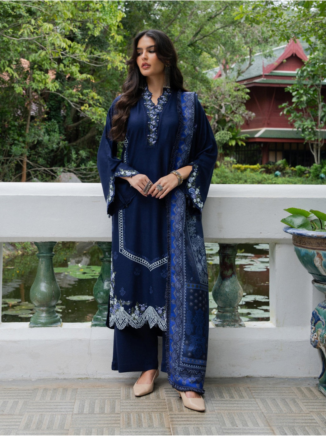 Allys by Kashmere Embroidered Wool Navy Unstitched 3-Piece Suit Collection D-AL-1328