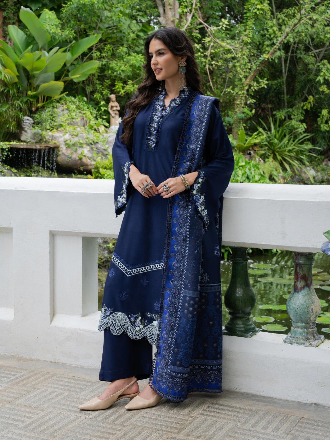 Allys by Kashmere Embroidered Wool Navy Unstitched 3-Piece Suit Collection D-AL-1328