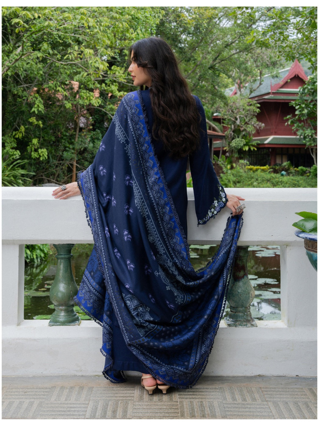 Allys by Kashmere Embroidered Wool Navy Unstitched 3-Piece Suit Collection D-AL-1328