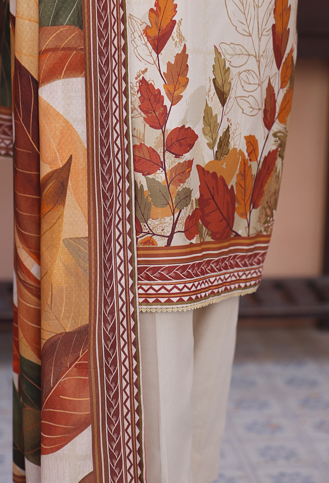 HZ LINEN SLUB WITH DOBBY SHAWL DUPATTA 3PIECE UNSTITCHED COLLECTION 2025 D-04