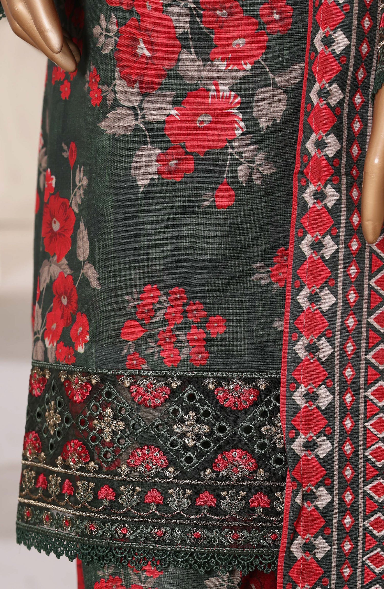 SADABAHAR Luxury Malika Khaddar Collection VOL 1 2025 D-09