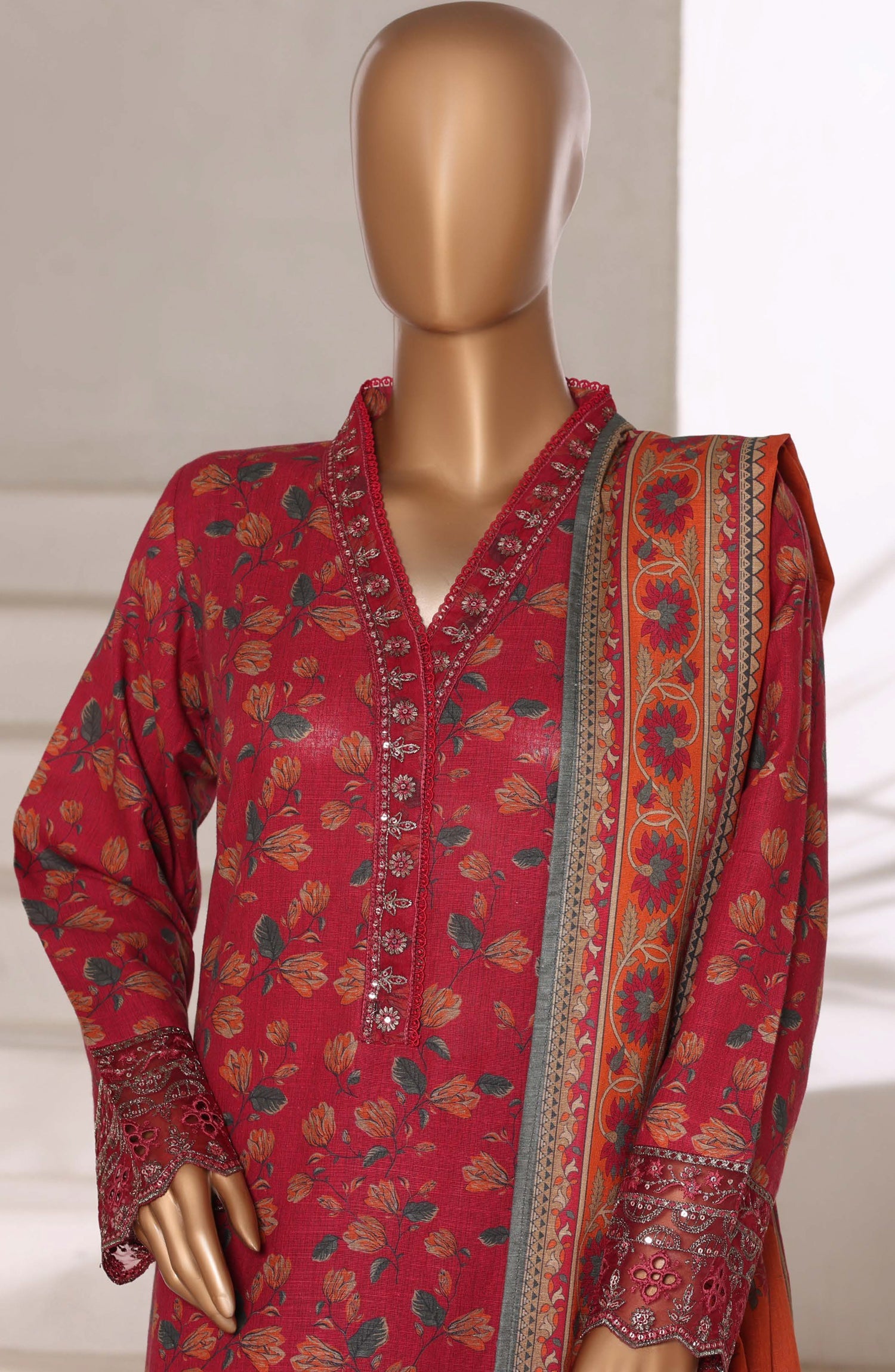 SADABAHAR Luxury Malika Khaddar Collection VOL 1 2025 D-05