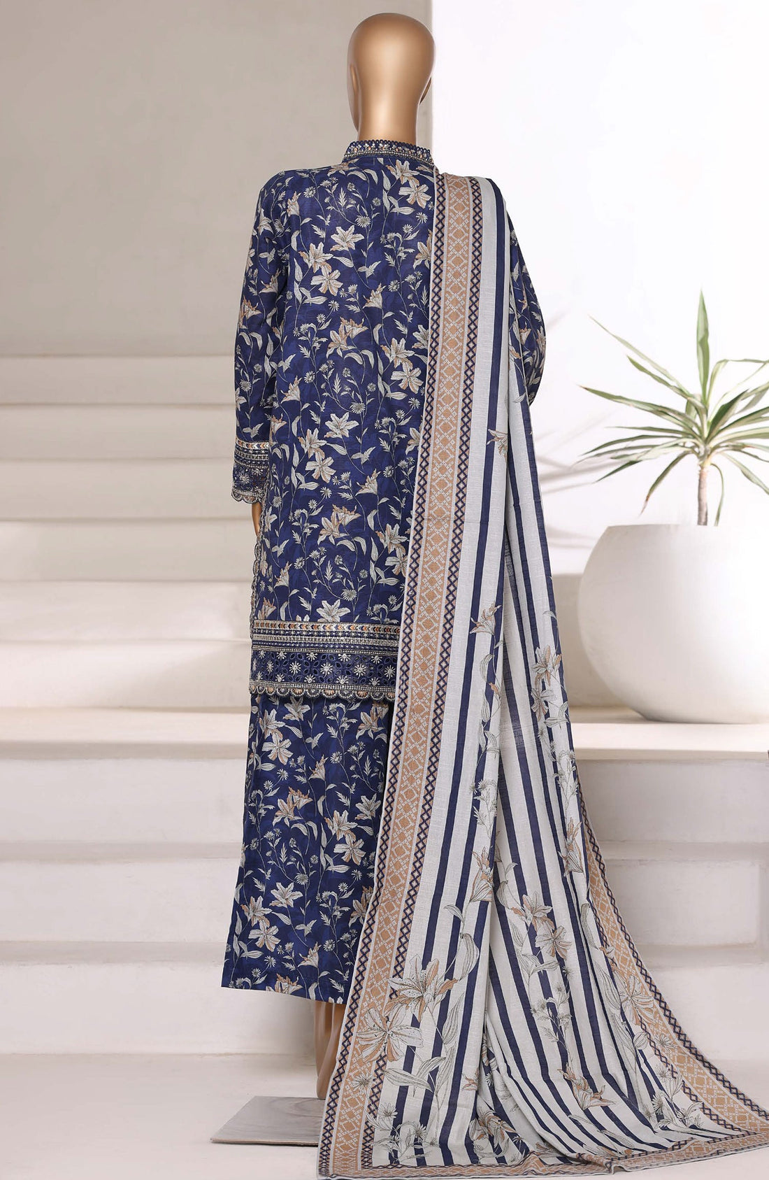 SADABAHAR Luxury Malika Khaddar Collection VOL 1 2025 D-04