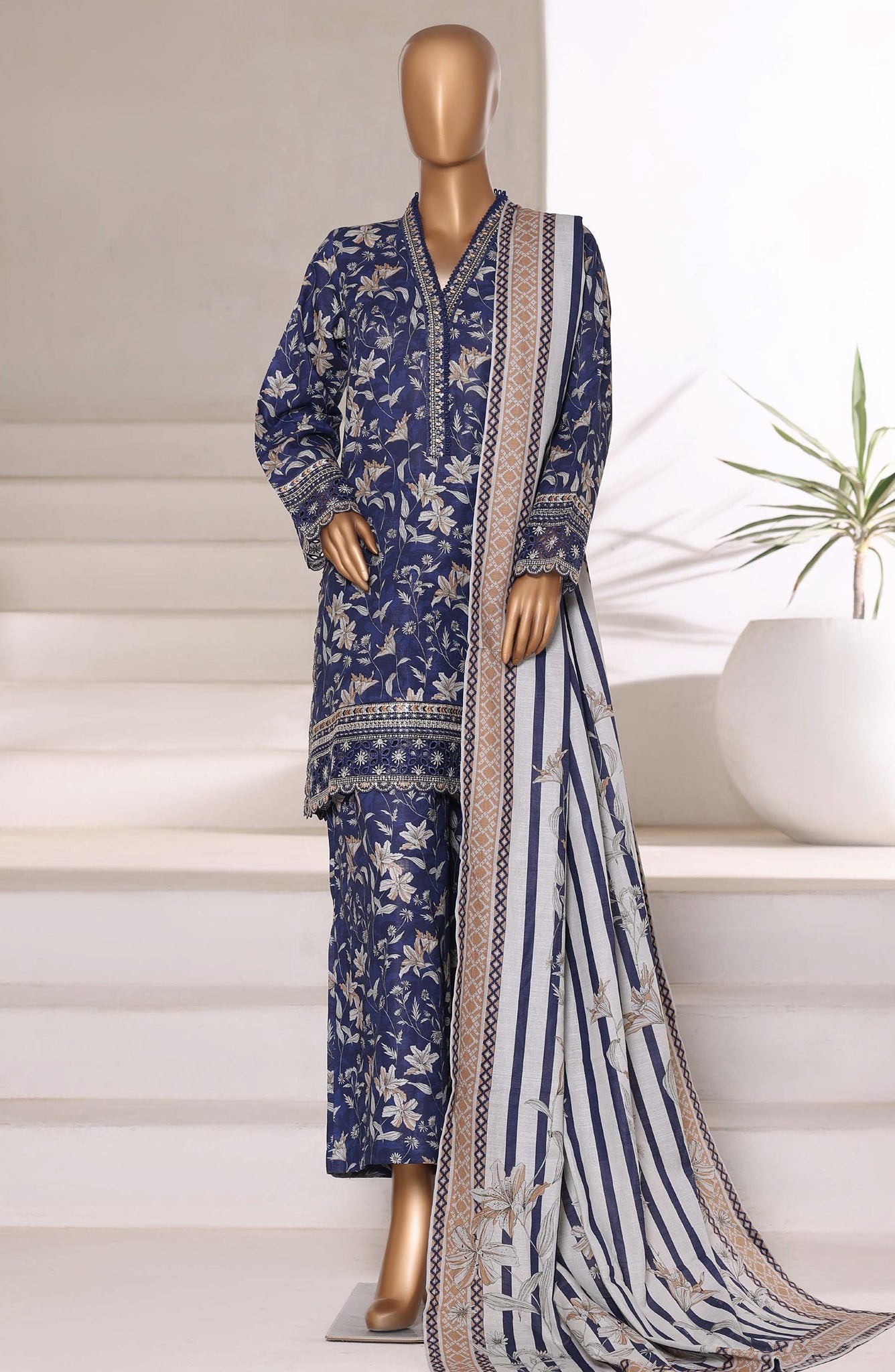 SADABAHAR Luxury Malika Khaddar Collection VOL 1 2025 D-04