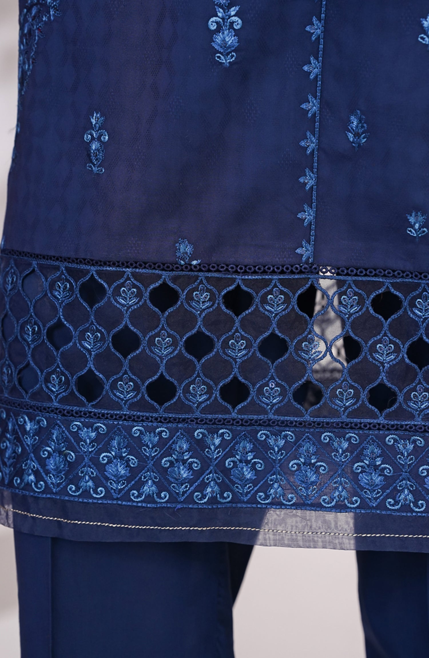 HZ Textile RTW MUSE Cotton Self Jacquard Embroidered With Digital Printed Dupatta VOL-05 3PC Collection 2025 D-04