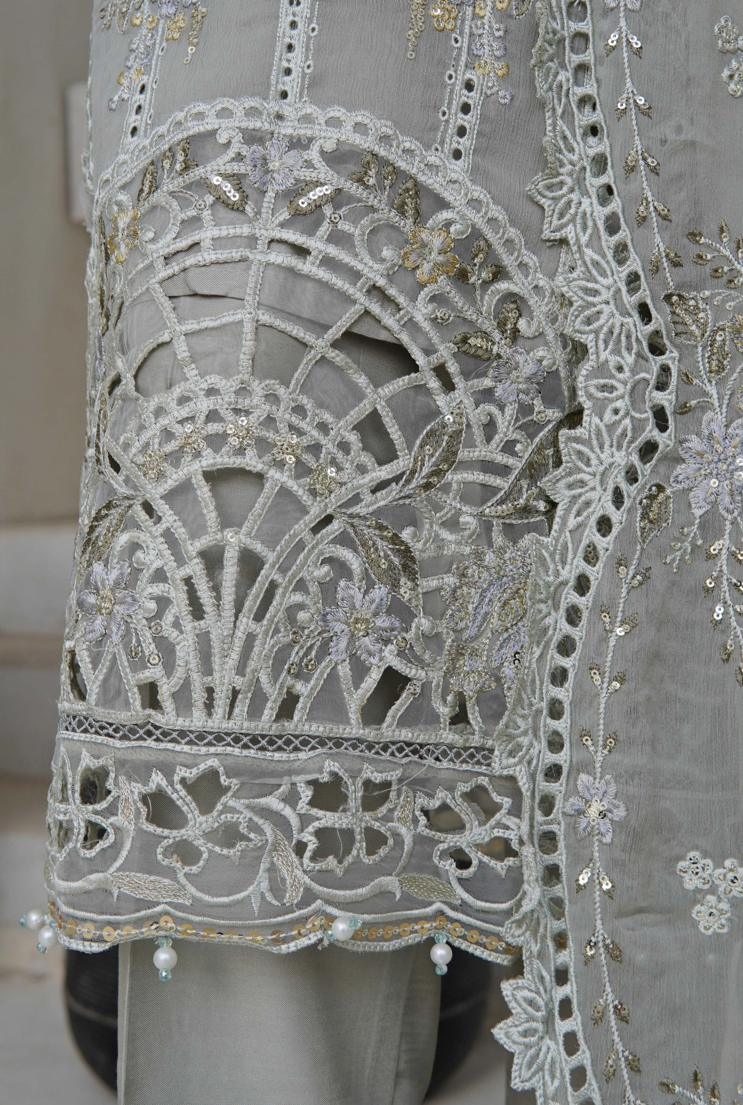 Sadabahar Afsanay Vol-15 luxury Chiffon Heavy Embroidered With Chiffon Embroidered Dupatta 3Piece RTW Collection 2025 D-01