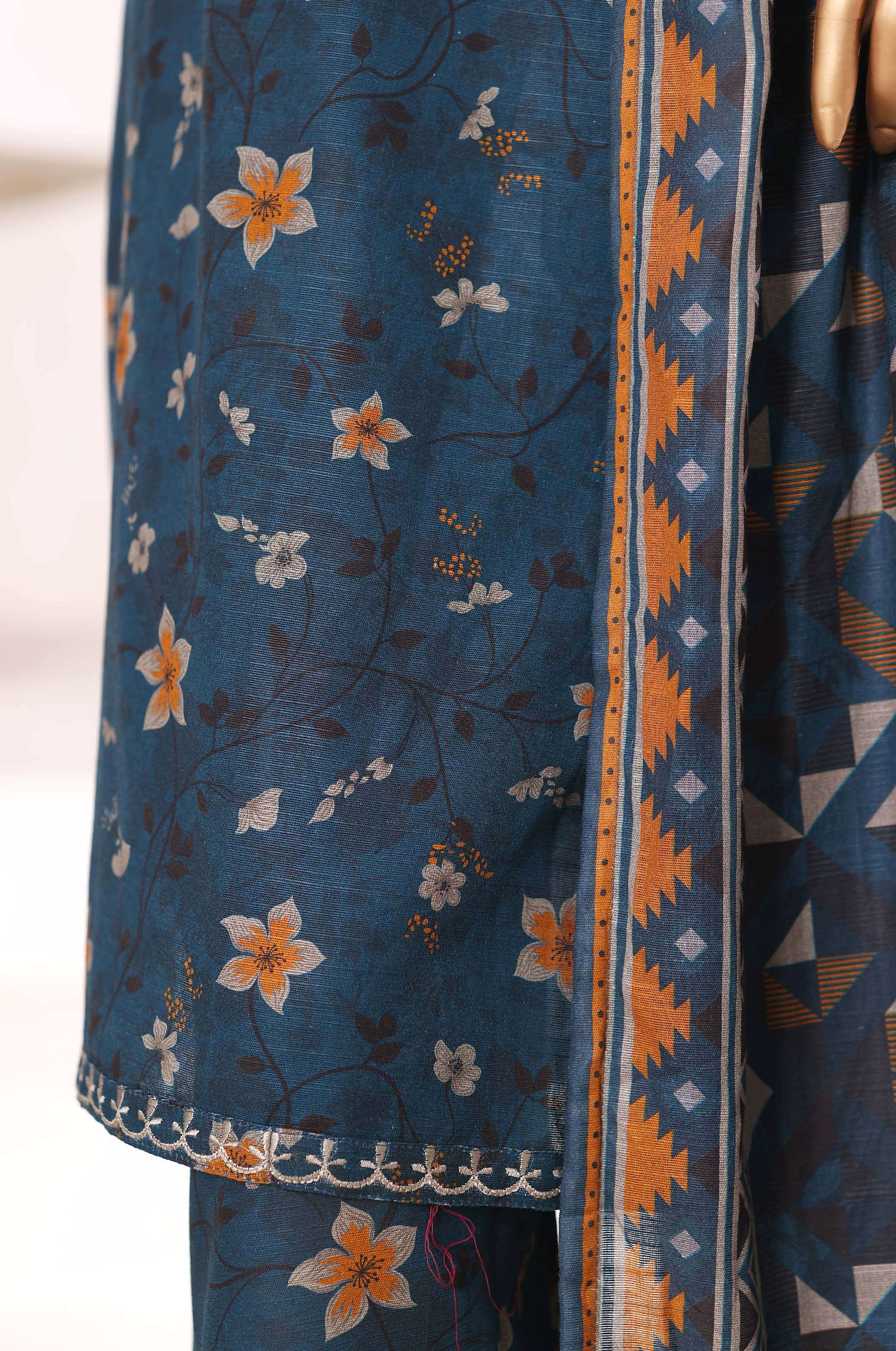 Sadabahar Printed Khadder Fall Embroidered 3pcs Stitched Collection 2025 D-01