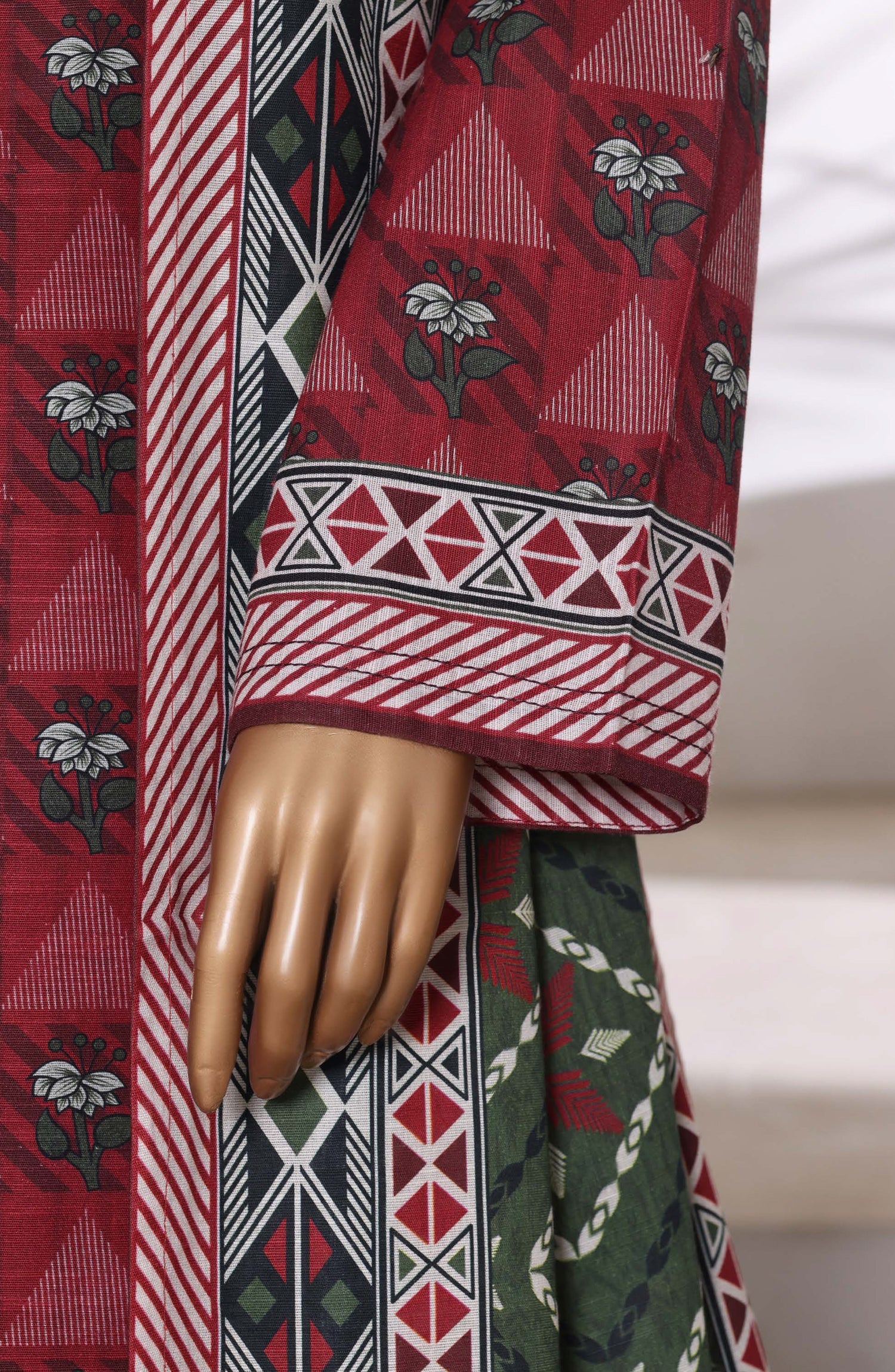 Sadabahar Printed Khadder 3pcs Stitched Vol-1 Collection 2025 D-05