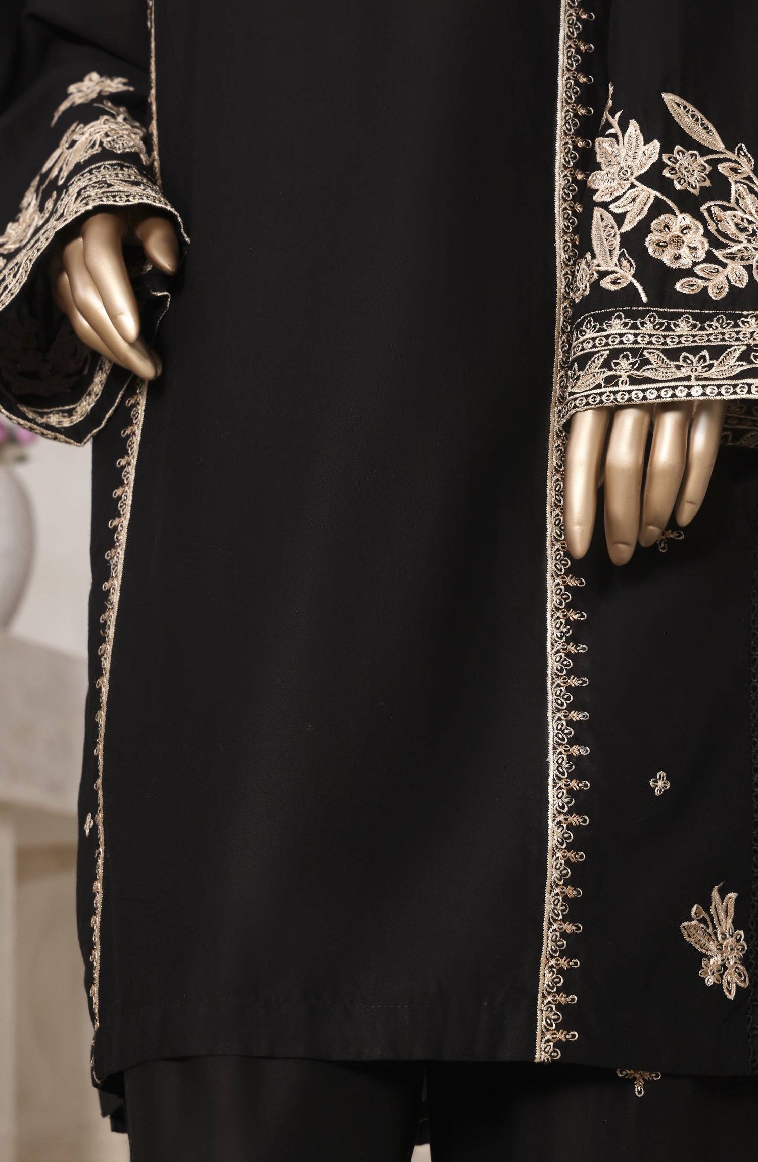 SADABAHAR Vybe Embroidered set 2PlECE STITCHED COLLECTION 2025 D-02