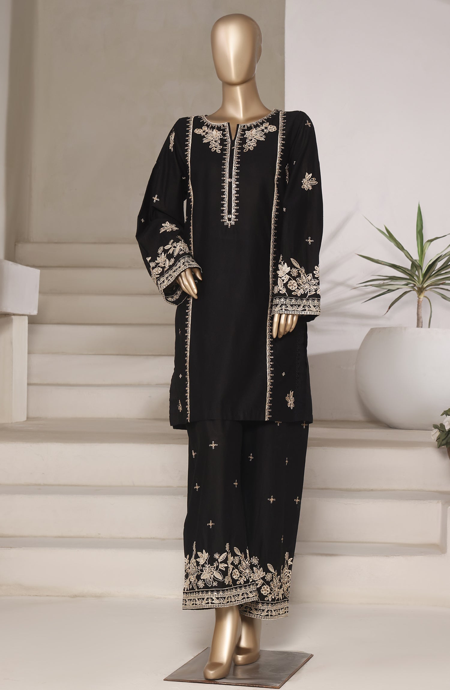SADABAHAR Vybe Embroidered set 2PlECE STITCHED COLLECTION 2025 D-02