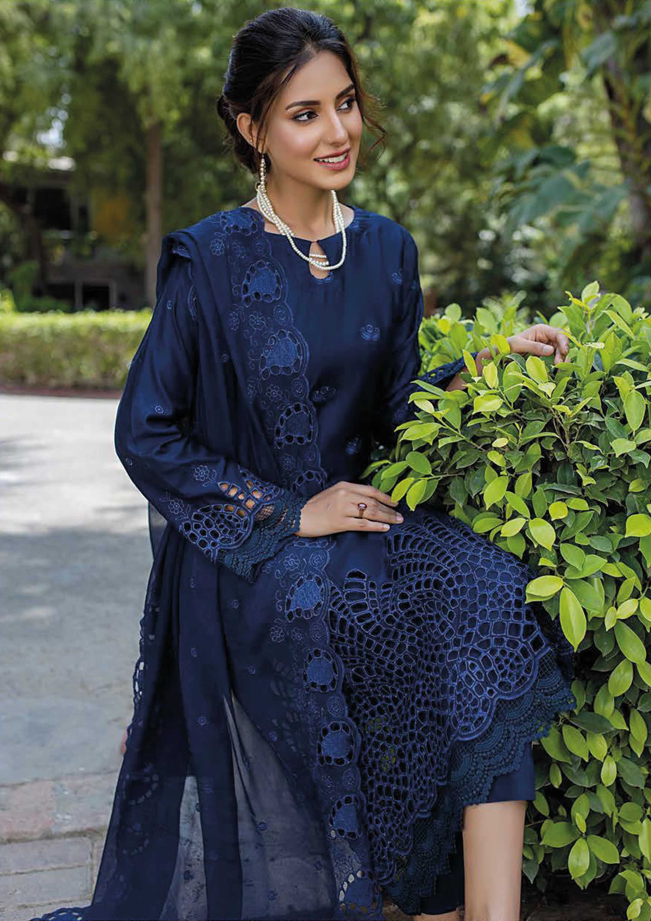 Dr. Haris By KAMILA BIG BORING LUXURY CHIKANKARI Collection'25 D-03