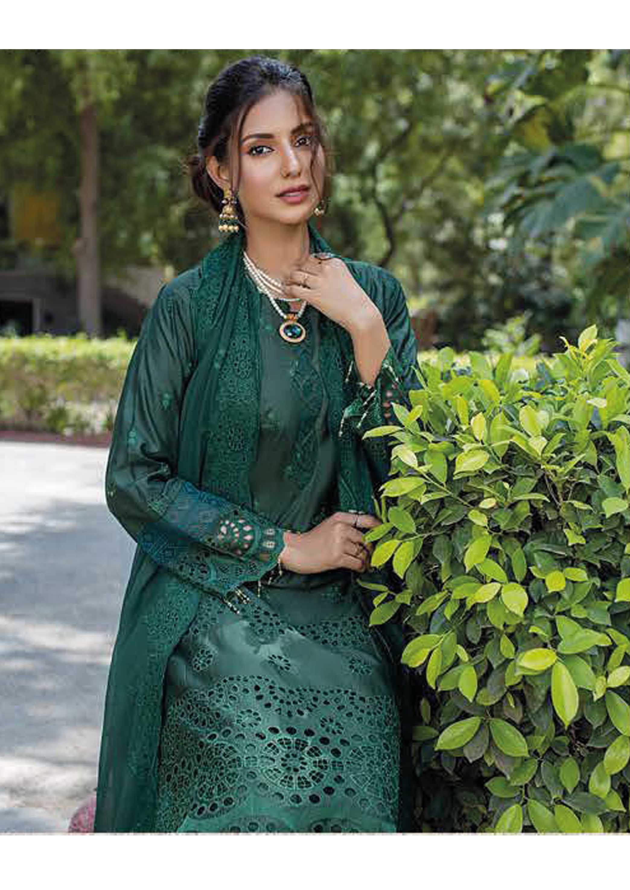 Dr. Haris By KAMILA BIG BORING LUXURY CHIKANKARI Collection'25 D-06