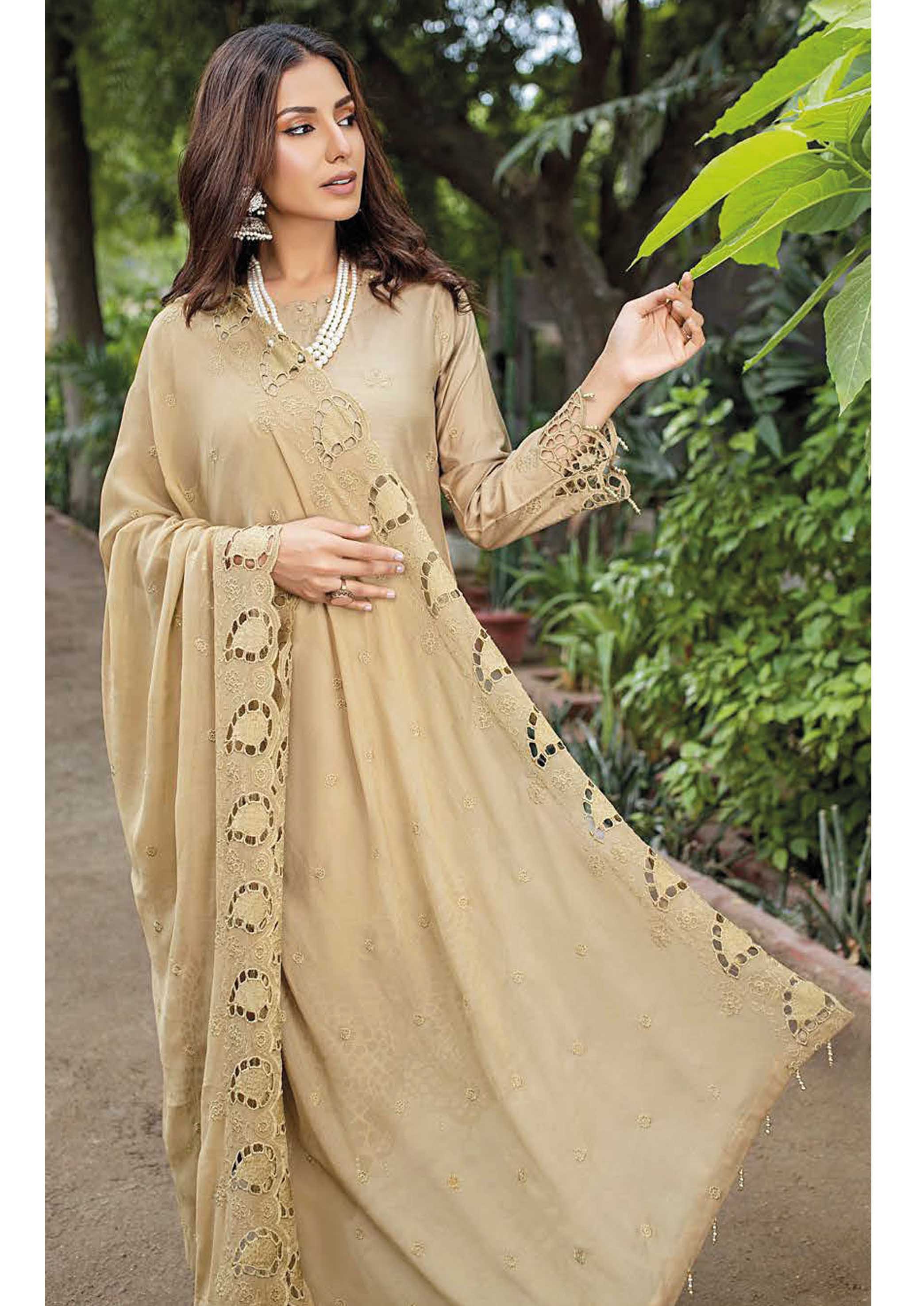 Dr. Haris By KAMILA BIG BORING LUXURY CHIKANKARI Collection'25 D-02