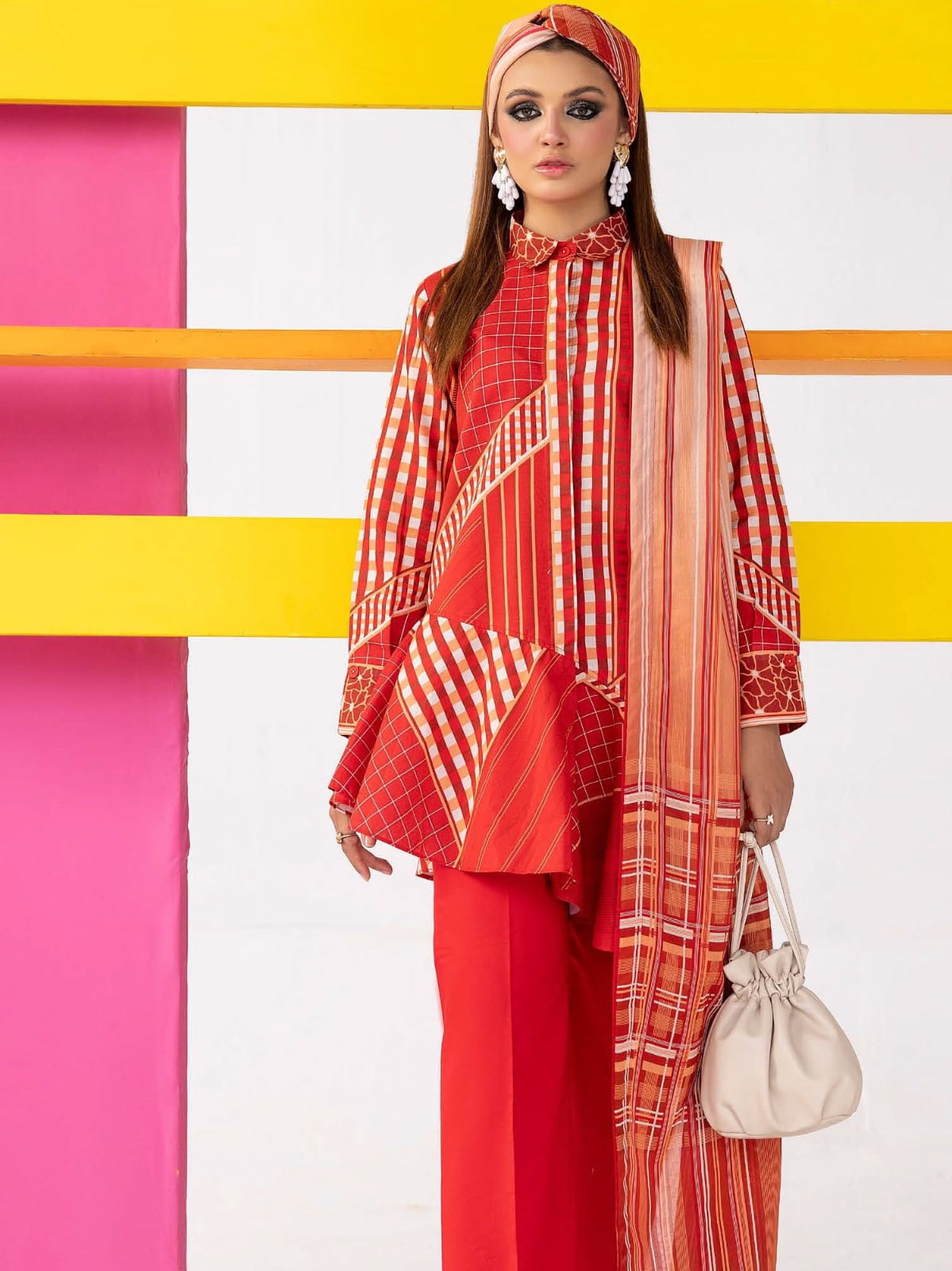 Gul Ahmed Unstitched Printed Lawn 3pcs Suite D-03