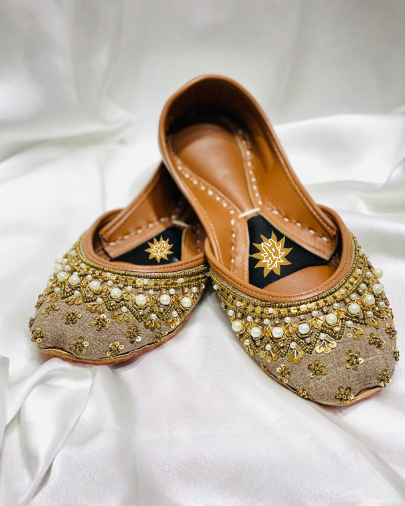 HALFNAWABI FOUN HANDMADE KHUSSA BY AYESHA FABRICS