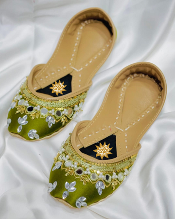 SHEESH MEHANDI HANDMADE KHUSSA BY AYESHA FABRICS