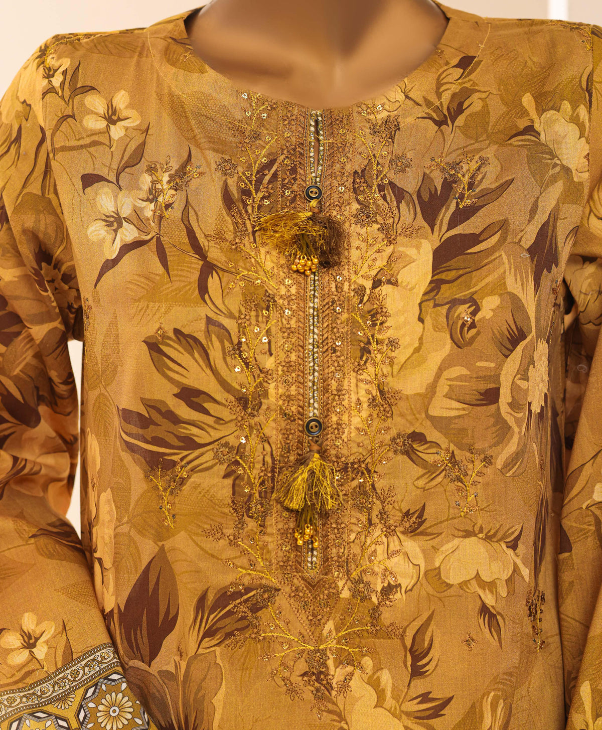 Aashkaar by HZ Textile Embroidered Lawn Stitched 3 Piece Suit - D-04