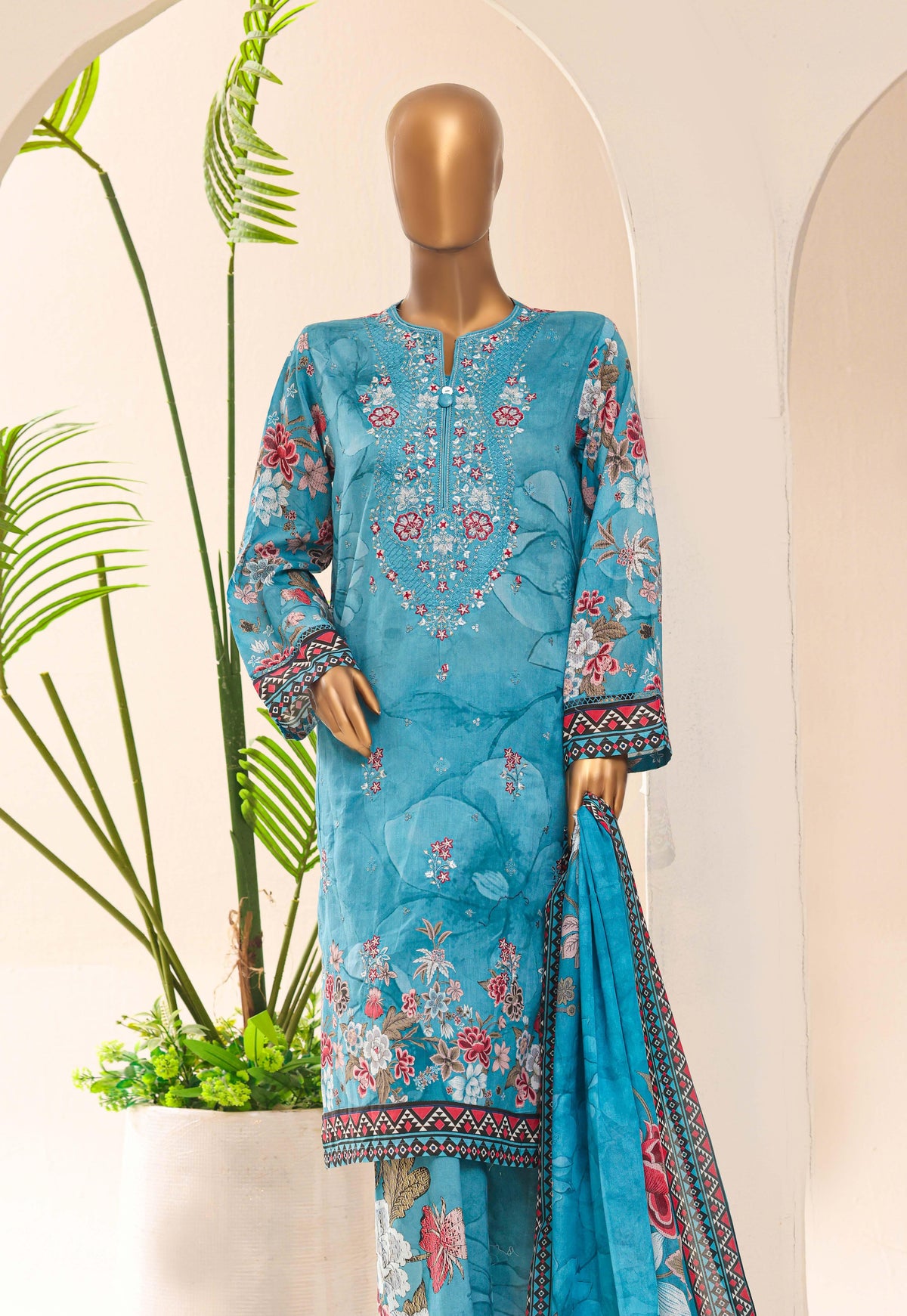 Aashkaar by HZ Textile Embroidered Lawn Stitched 3 Piece Suit - D-05